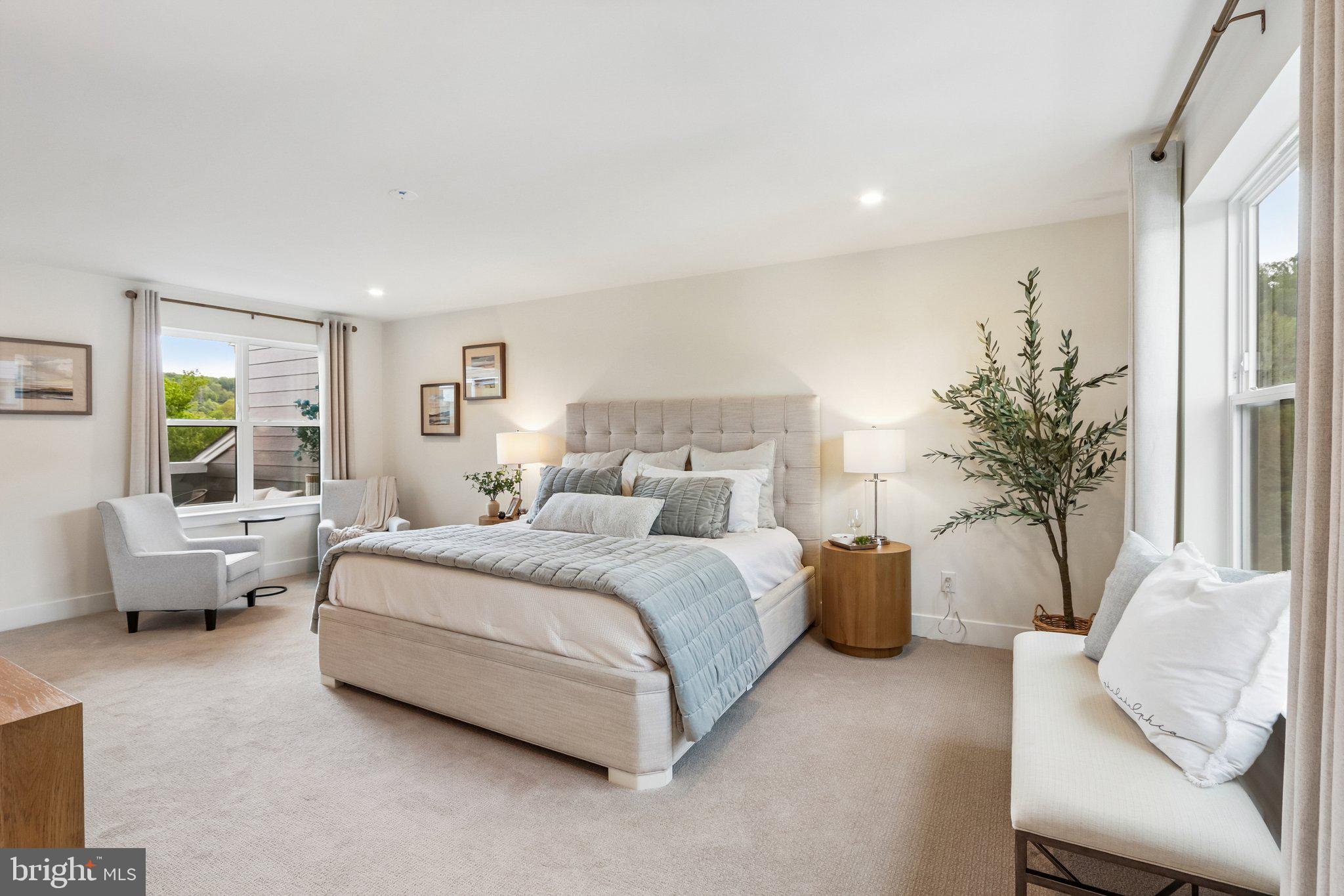 RIVER PLACE - Residential