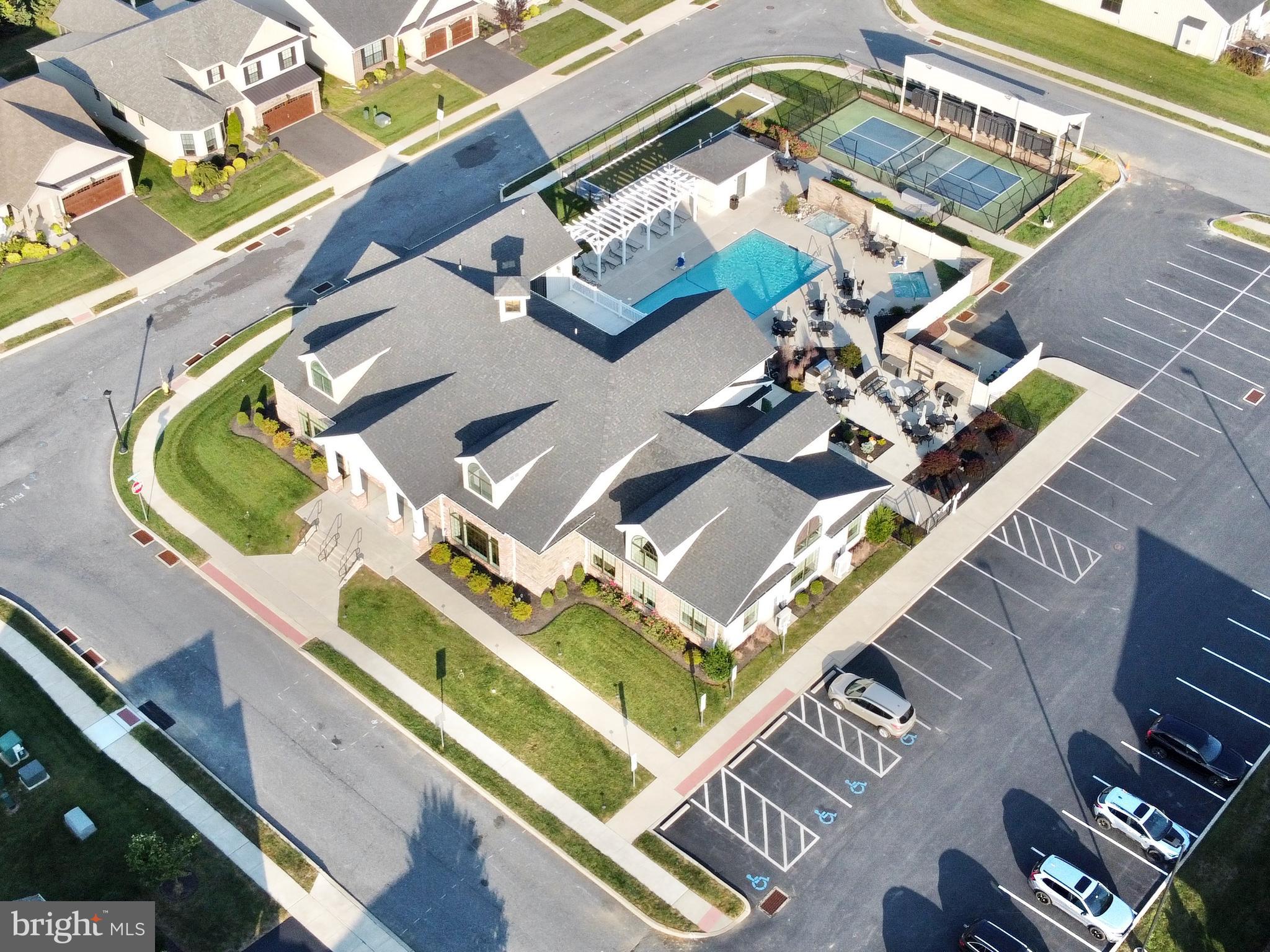 INDIAN CREEK - Residential