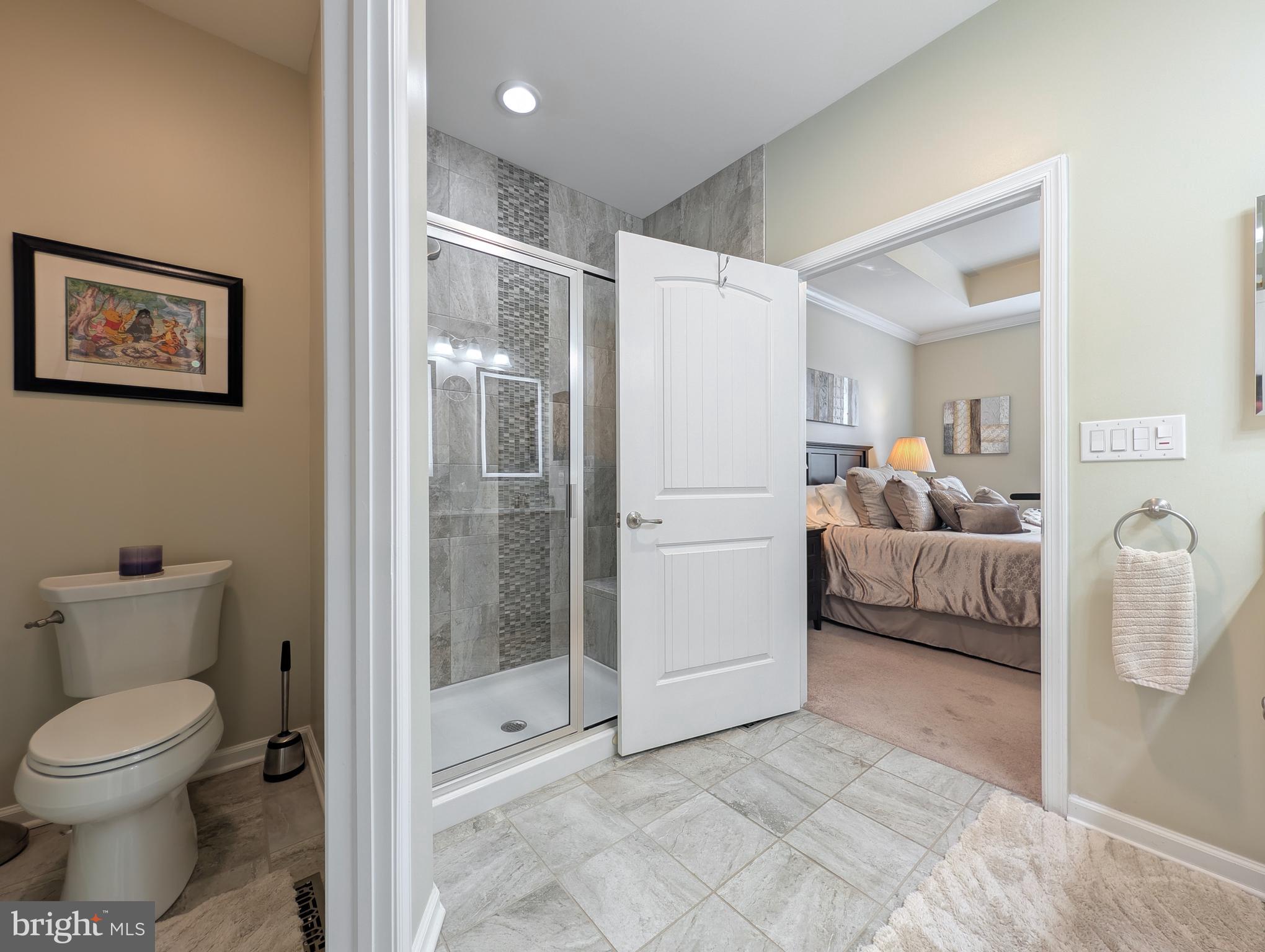 INDIAN CREEK - Residential