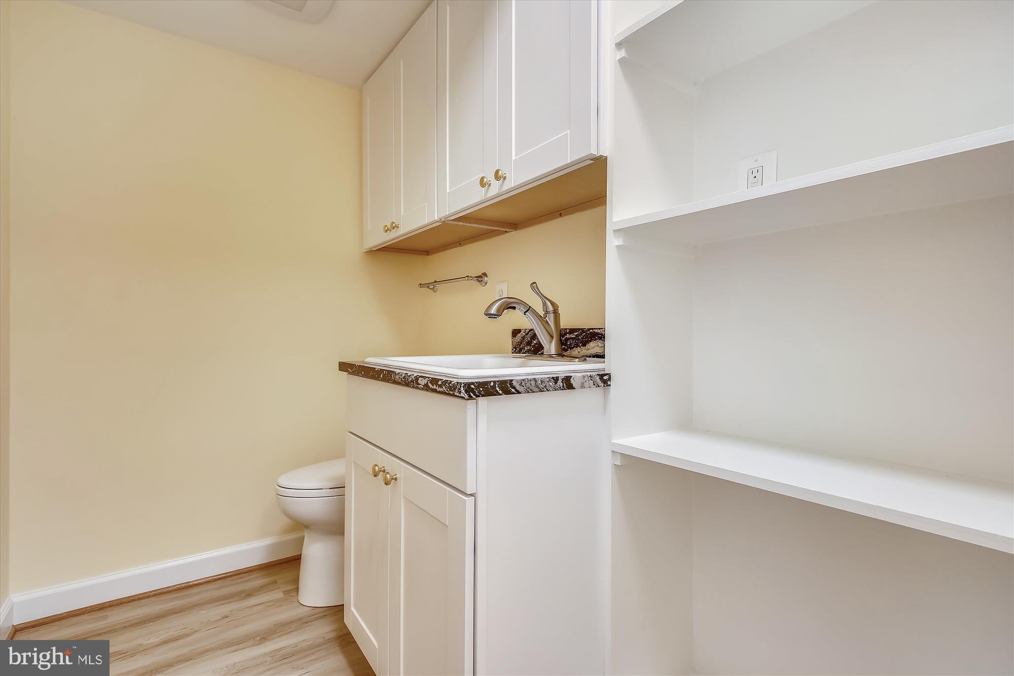 REES ESTATE - Residential Lease