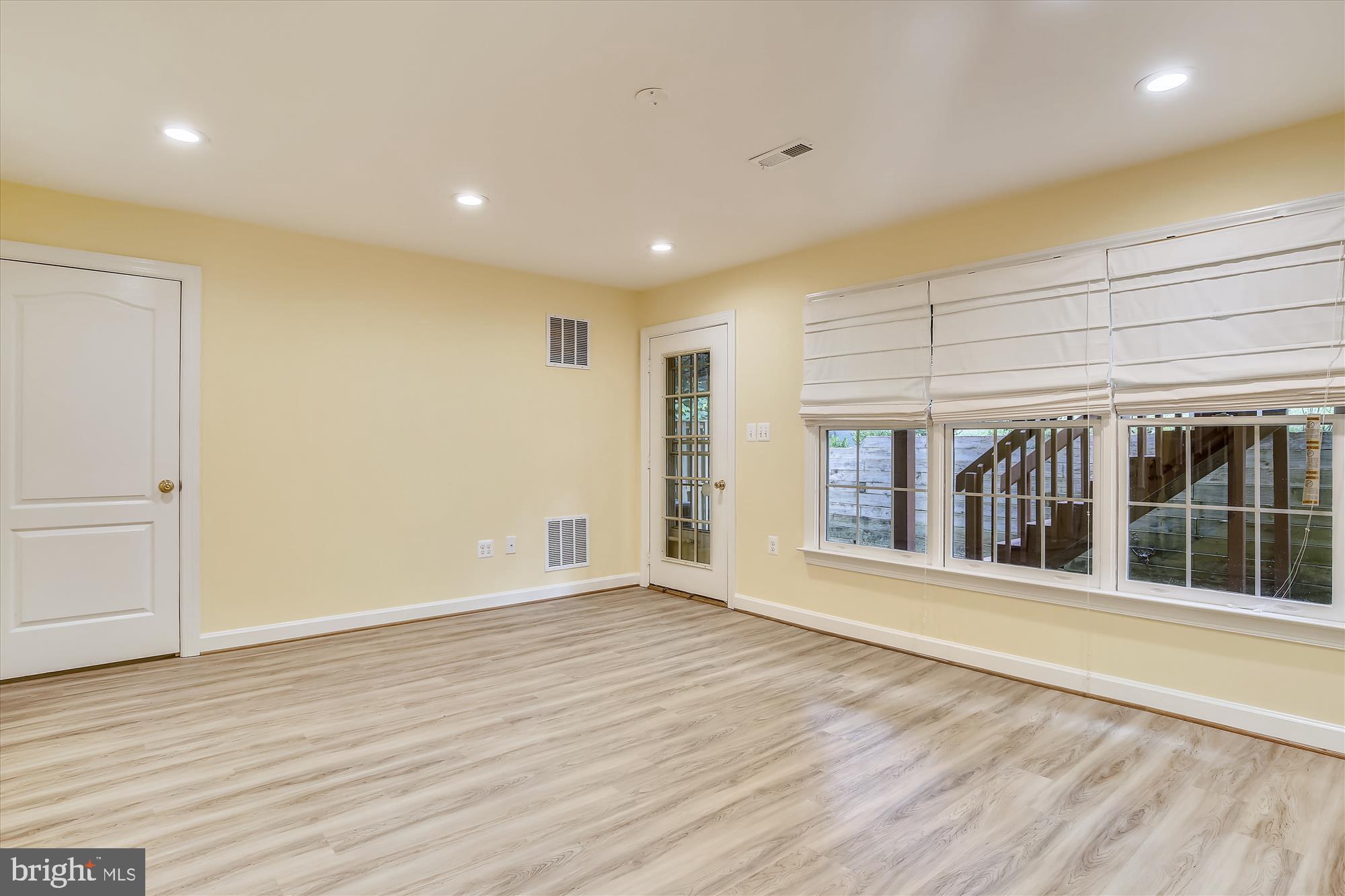 REES ESTATE - Residential Lease