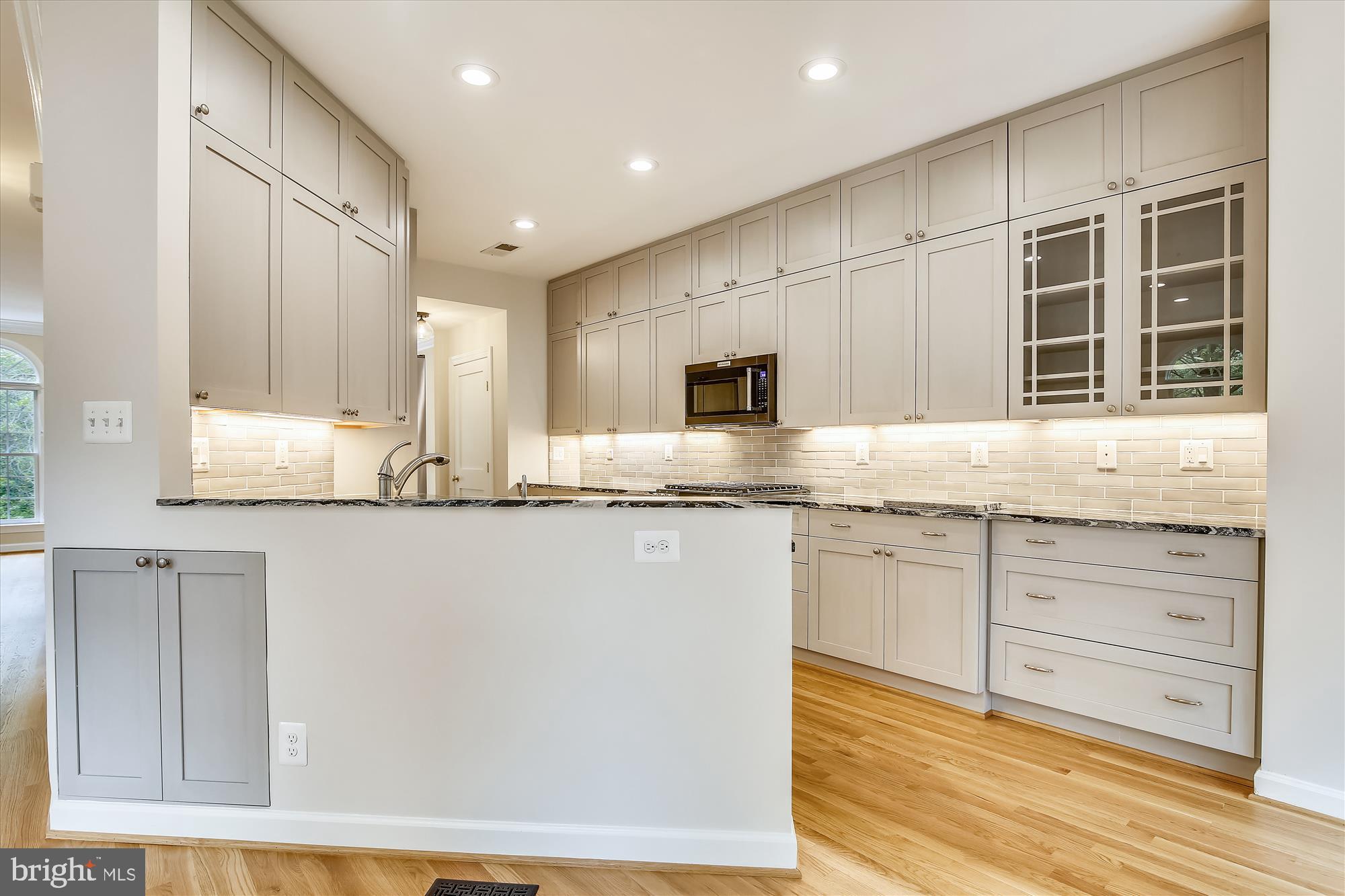 REES ESTATE - Residential Lease