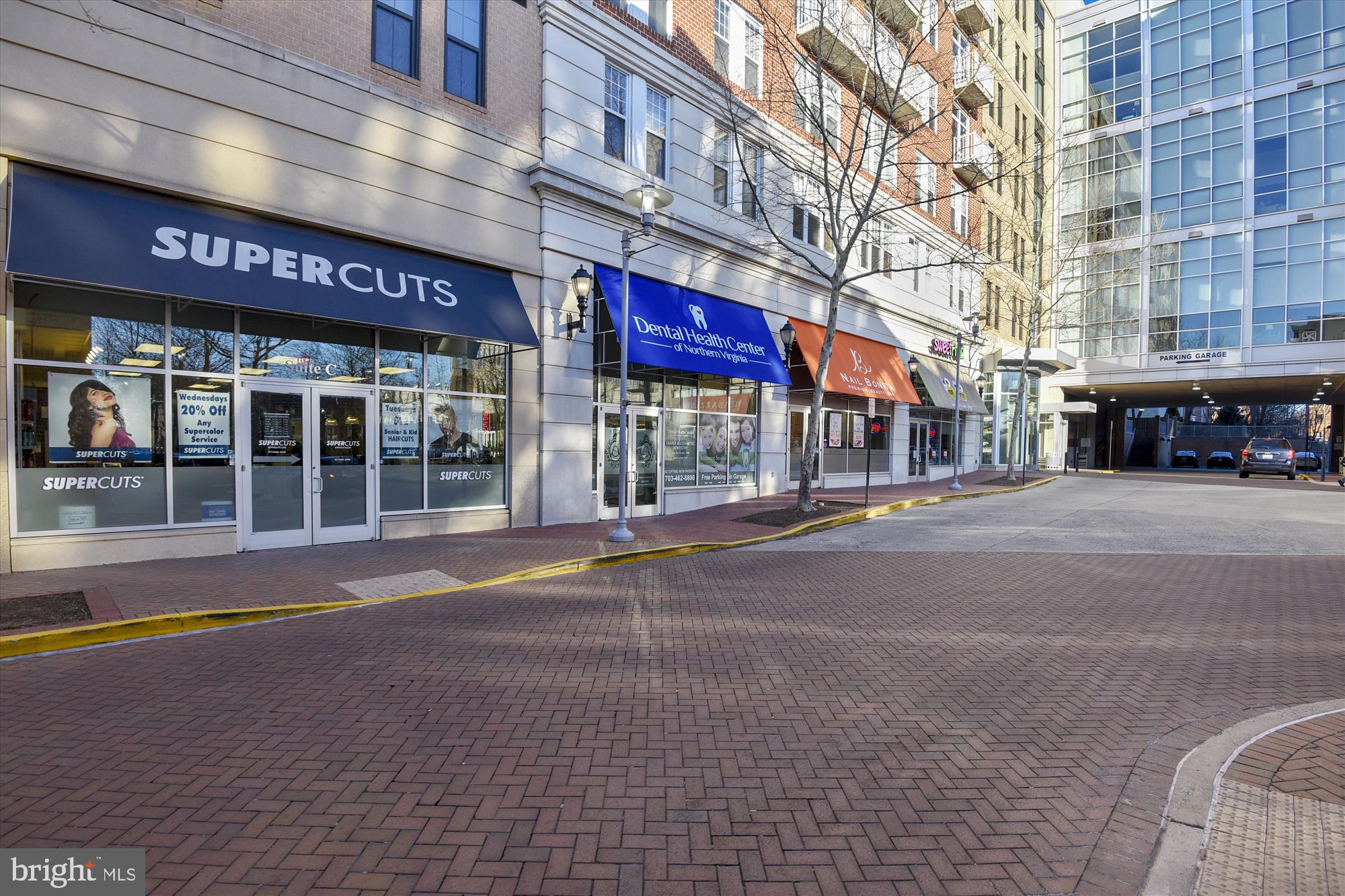 REES ESTATE - Residential Lease