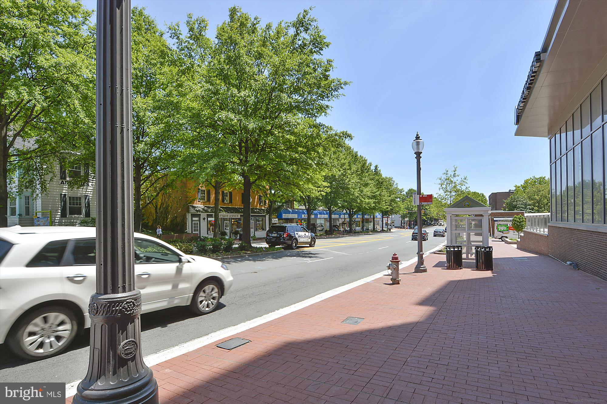 REES ESTATE - Residential Lease