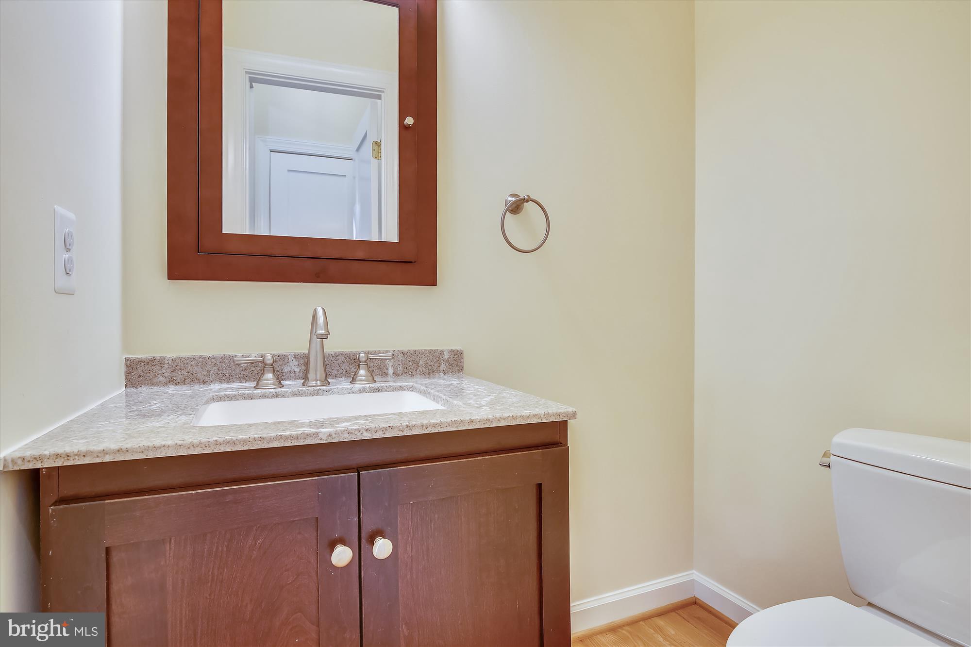 REES ESTATE - Residential Lease