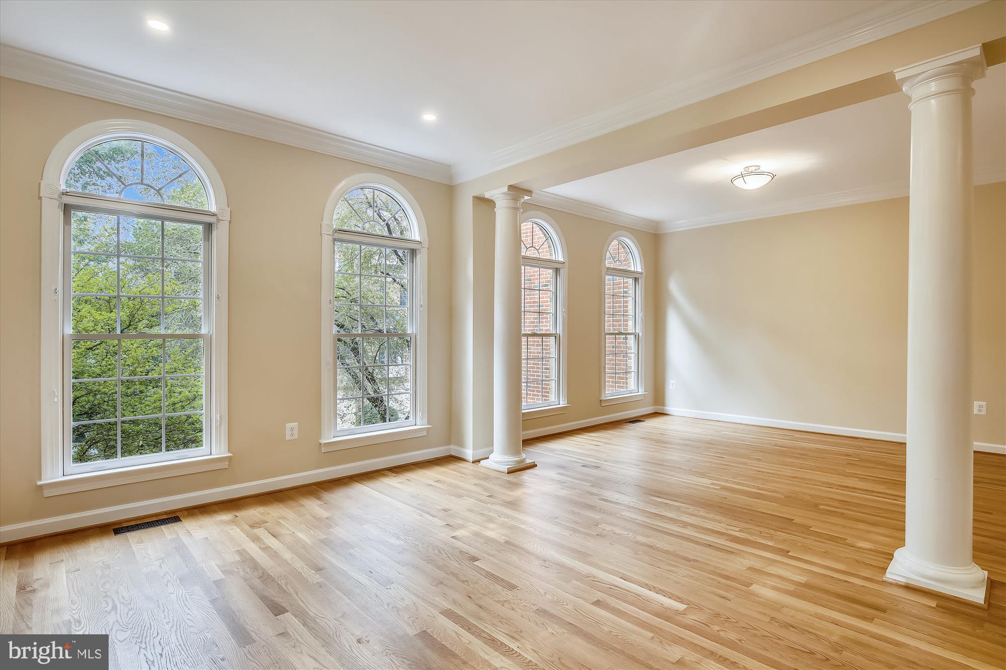 REES ESTATE - Residential Lease