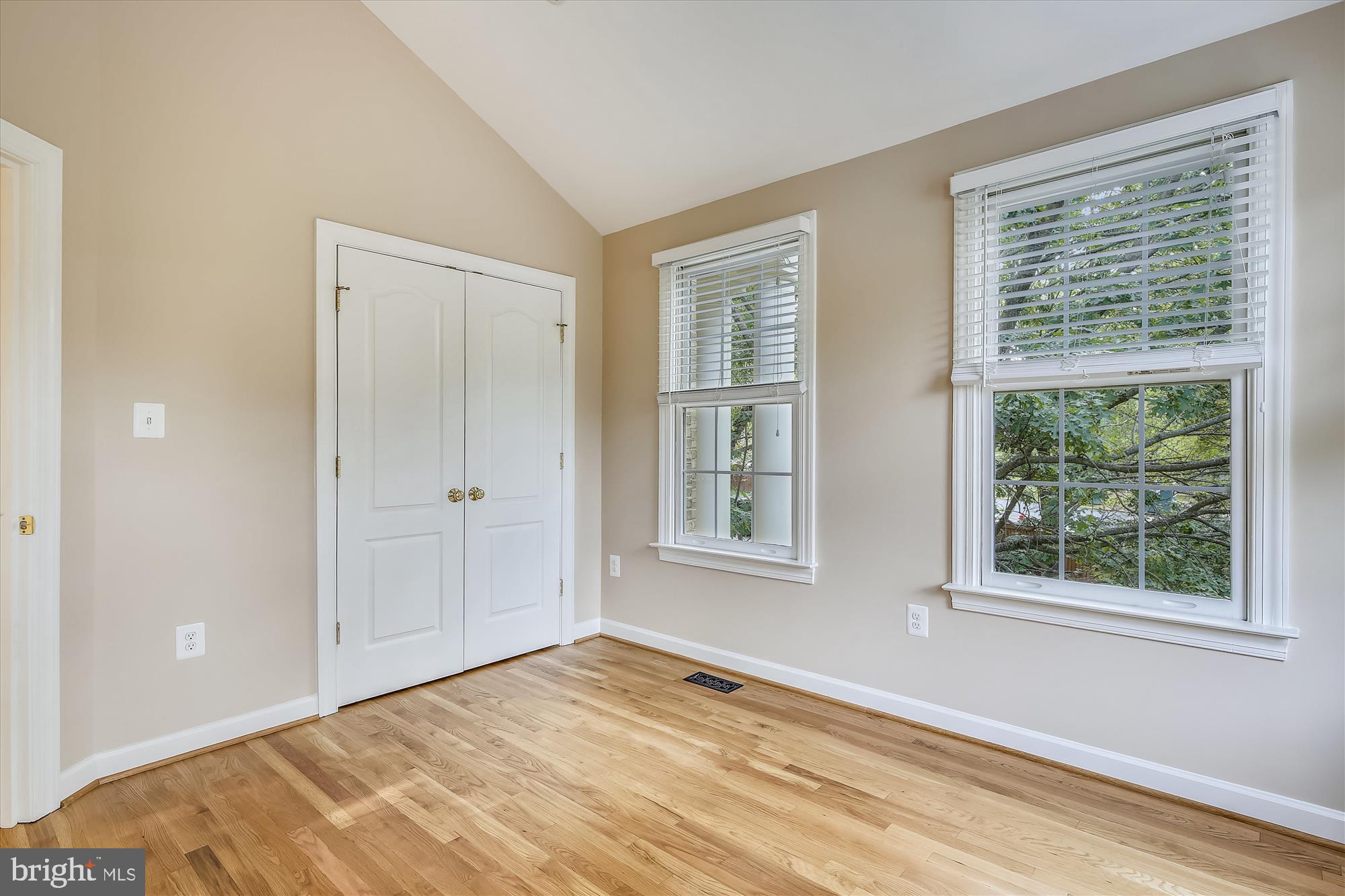 REES ESTATE - Residential Lease