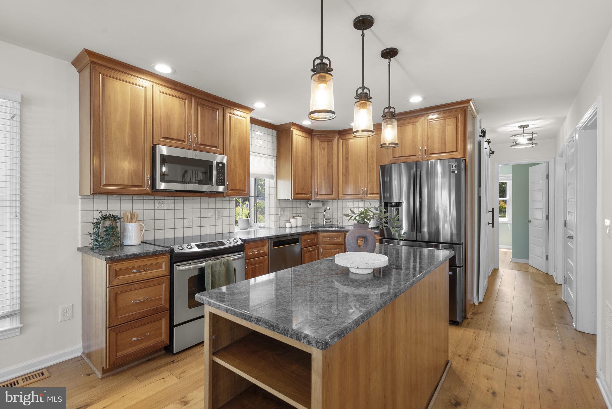 SHORE ACRES - Residential
