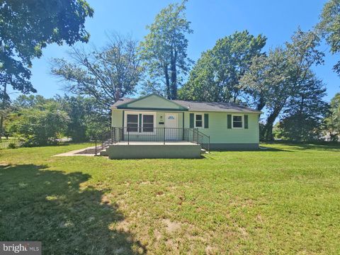 515 EDWARD LANE VINELAND NJ 08360