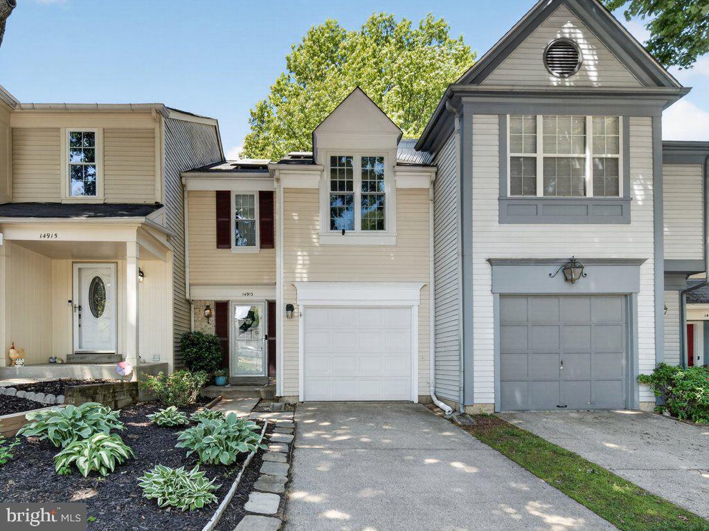 LONGMEAD - Residential