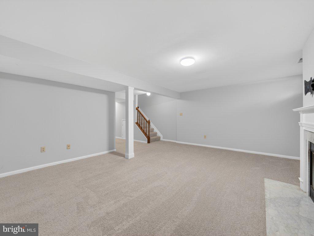 LONGMEAD - Residential