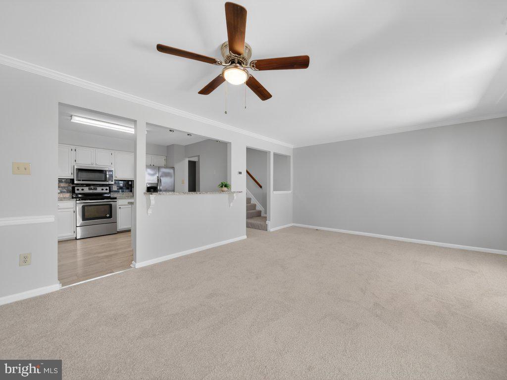 LONGMEAD - Residential