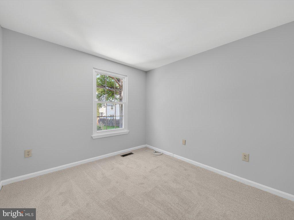 LONGMEAD - Residential
