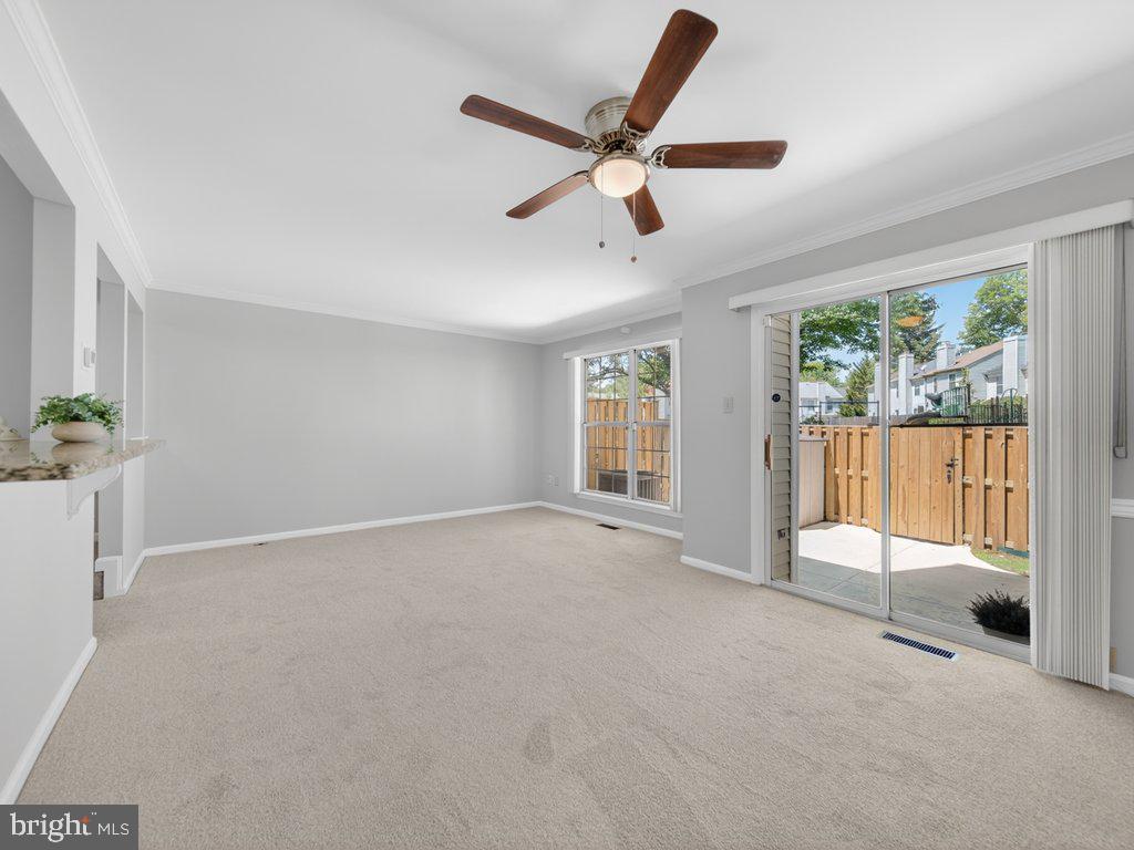 LONGMEAD - Residential