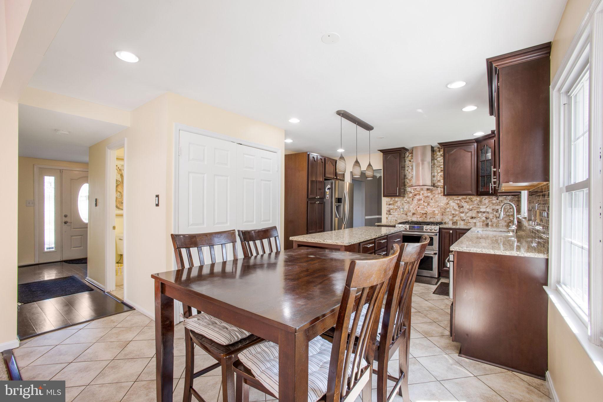 GLENN DALE ESTATES - Residential