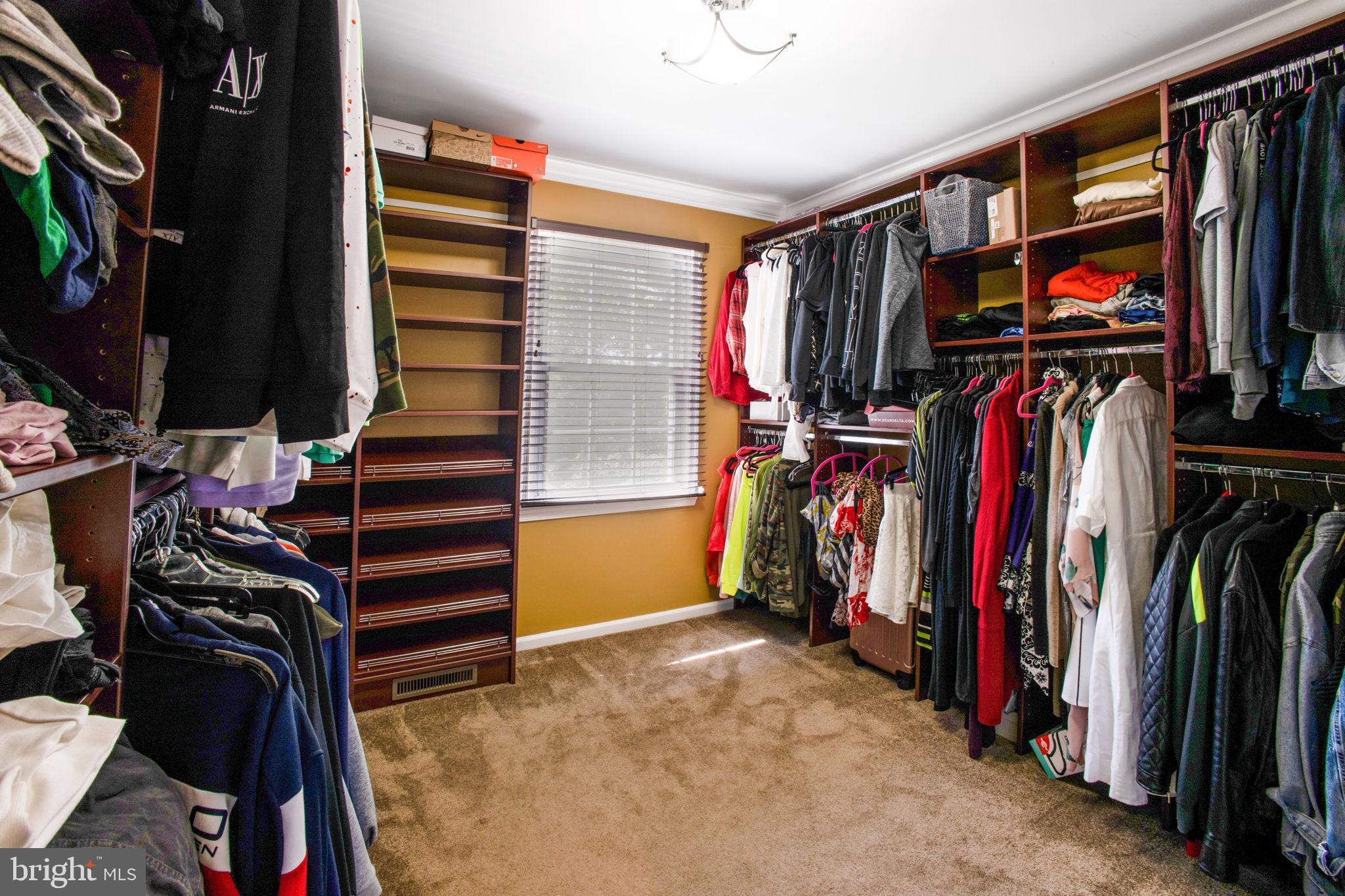 GLENN DALE ESTATES - Residential