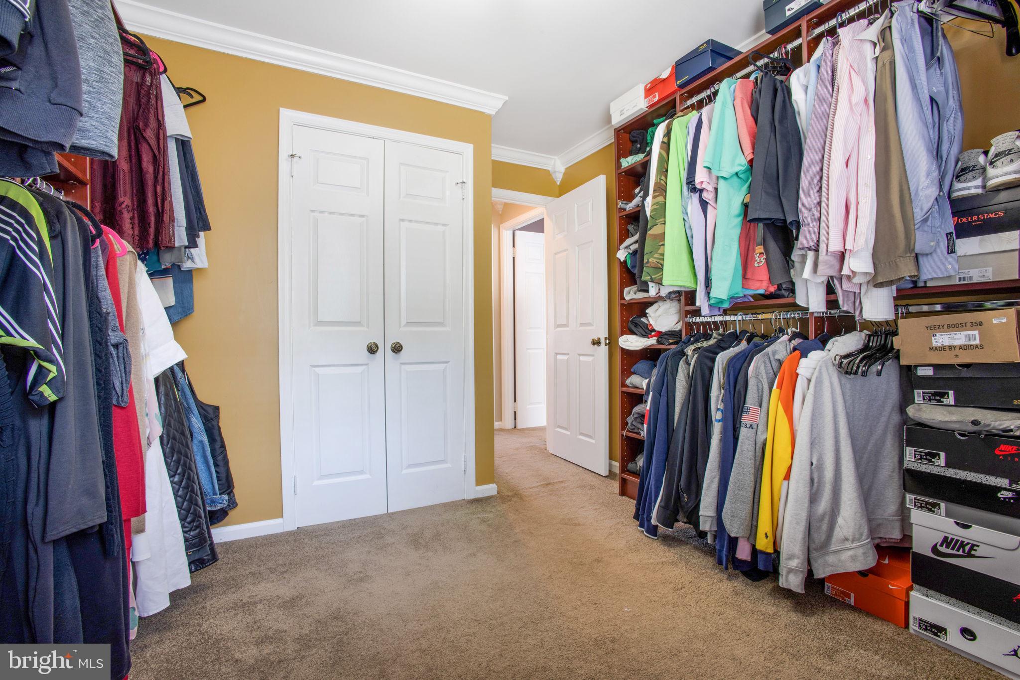 GLENN DALE ESTATES - Residential