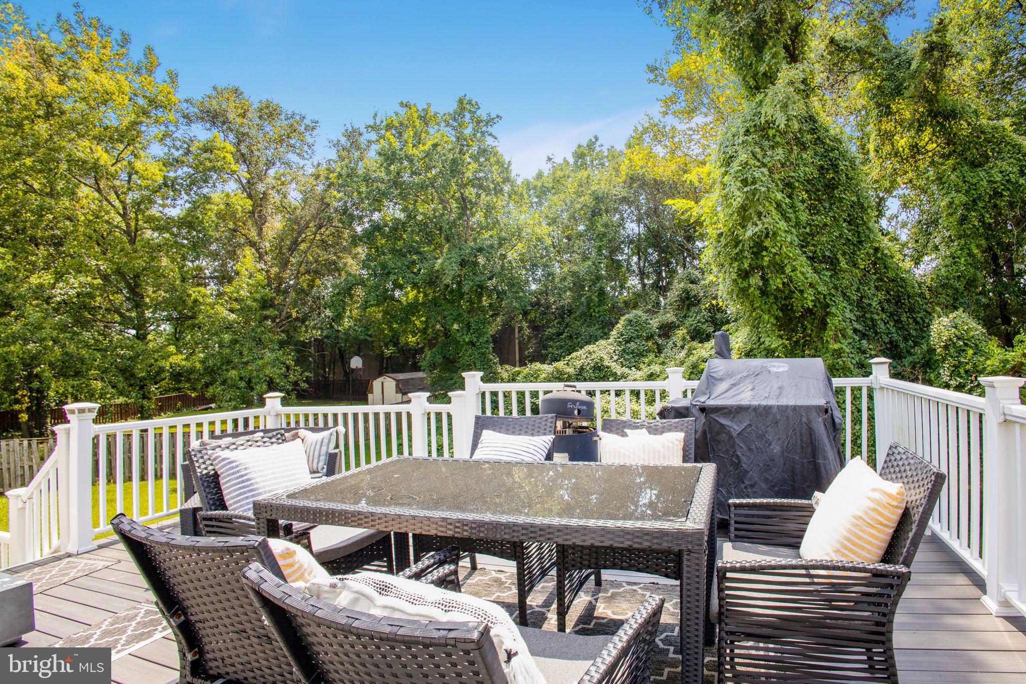 GLENN DALE ESTATES - Residential