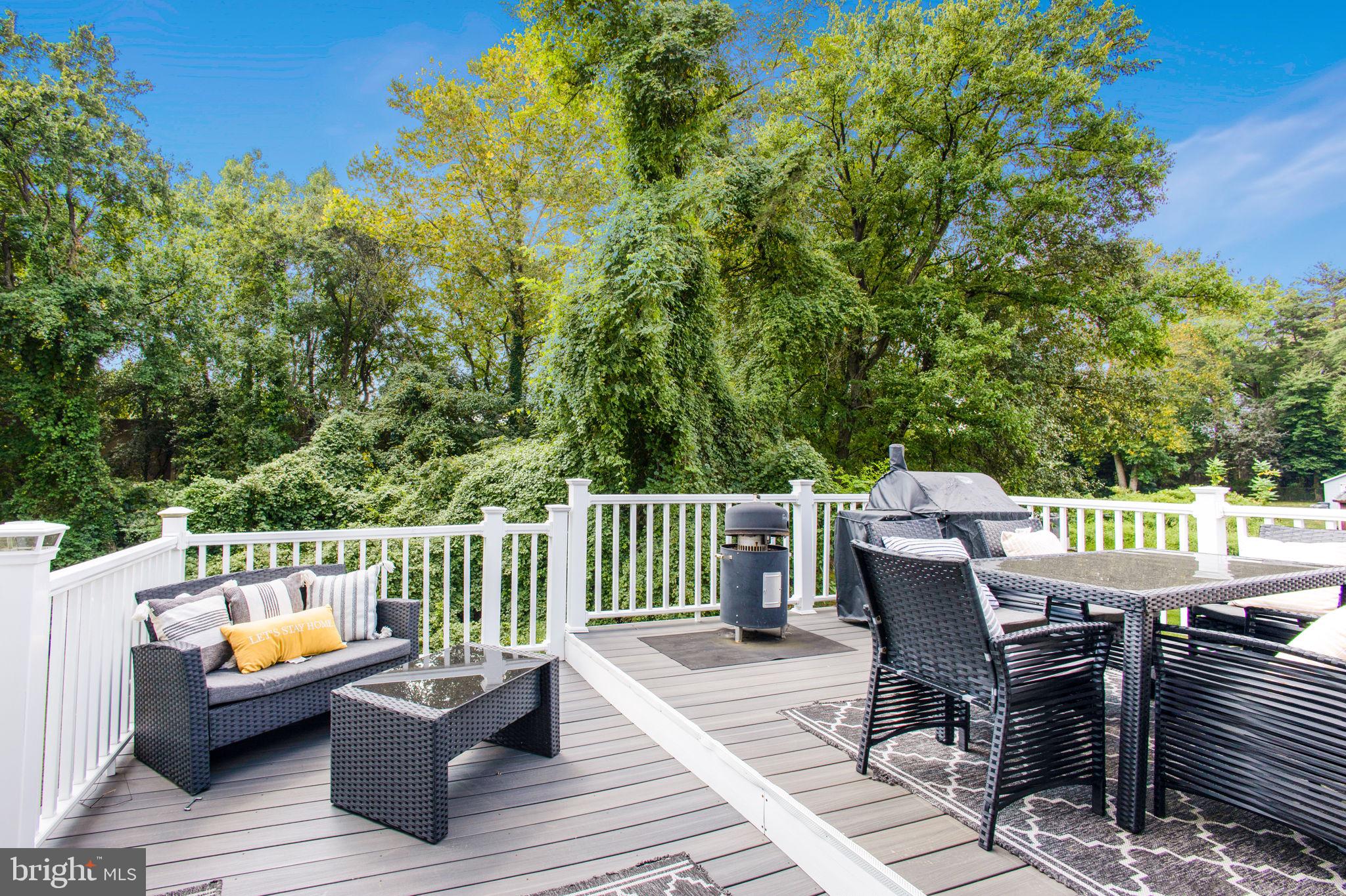 GLENN DALE ESTATES - Residential