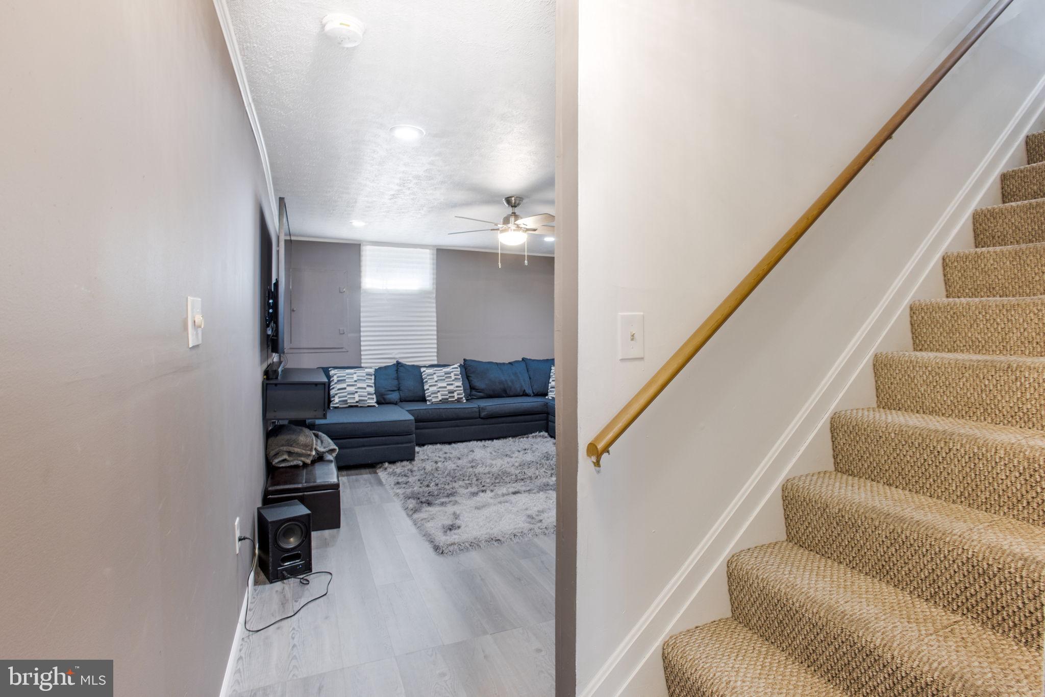 GLENN DALE ESTATES - Residential