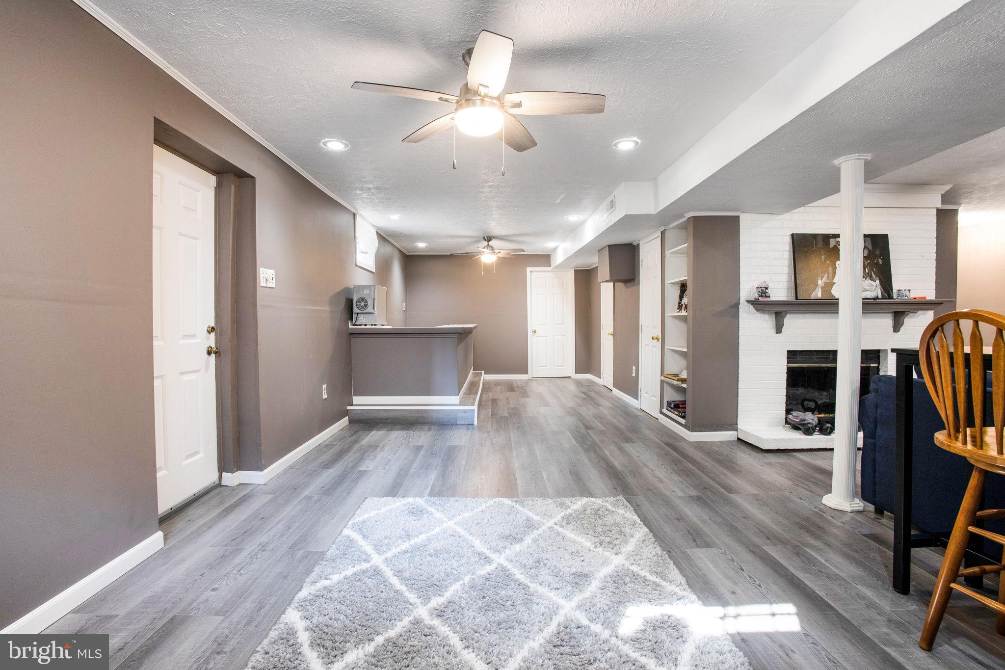 GLENN DALE ESTATES - Residential