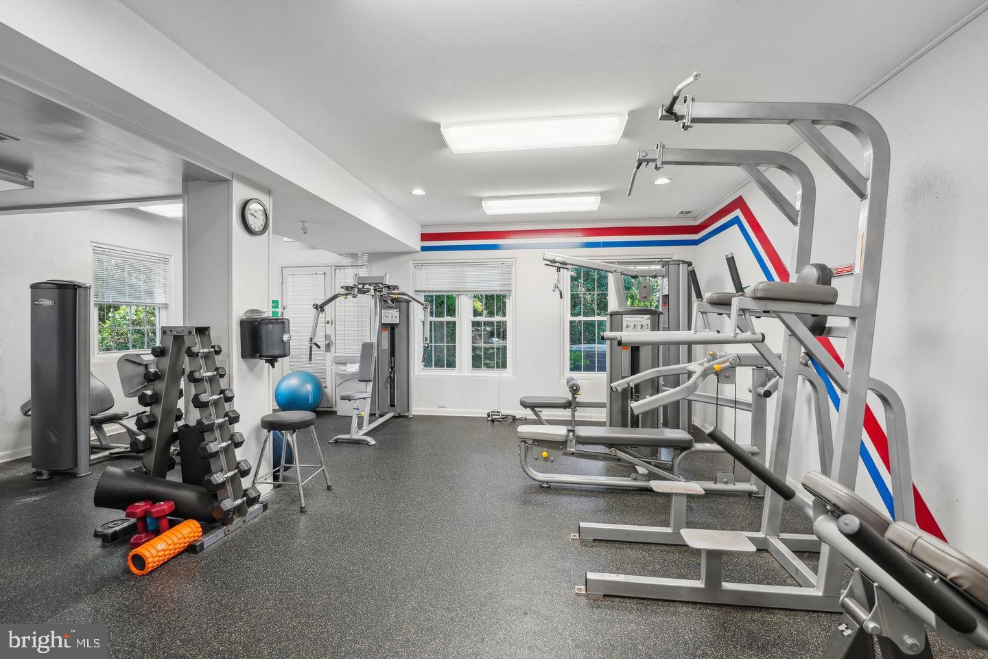 PARKFAIRFAX - Residential Lease