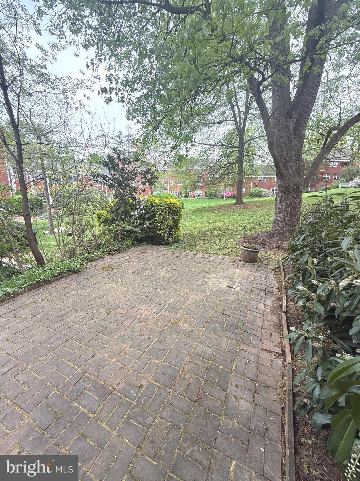 PARKFAIRFAX - Residential Lease