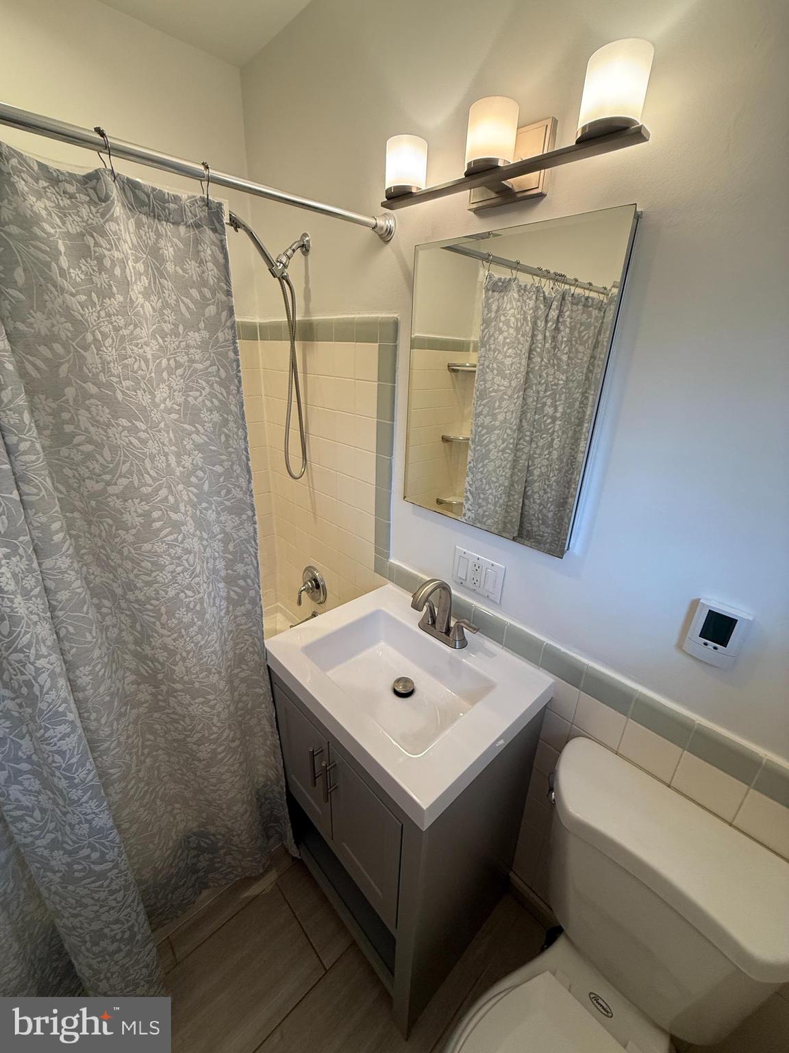 PARKFAIRFAX - Residential Lease