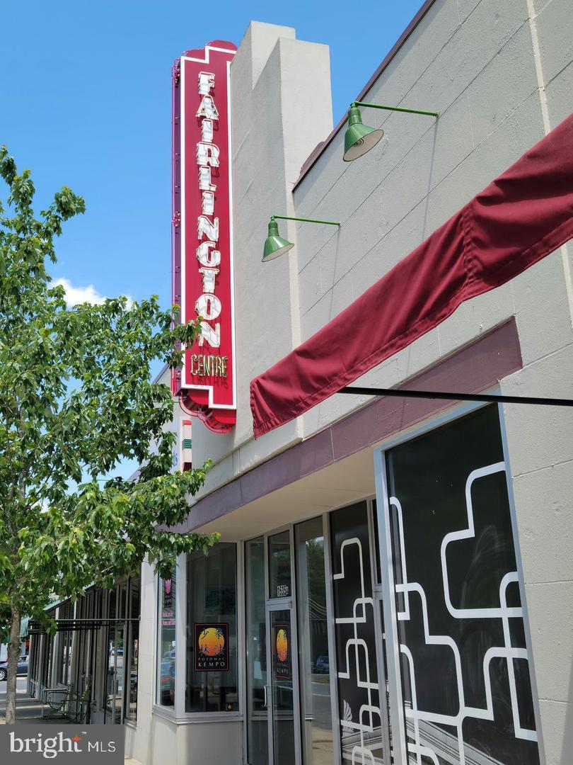 PARKFAIRFAX - Residential Lease