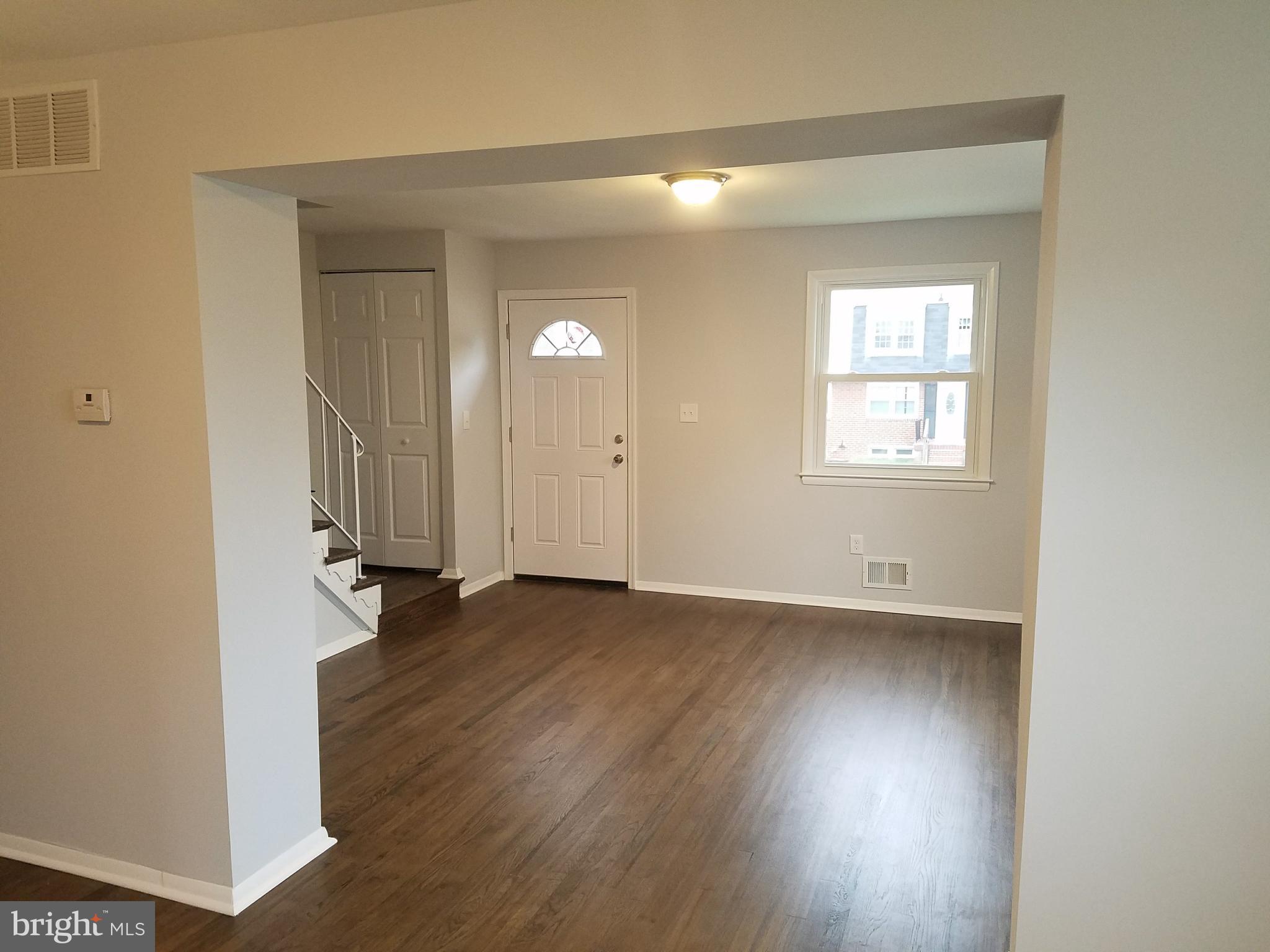 HOLLAND HILL - Residential