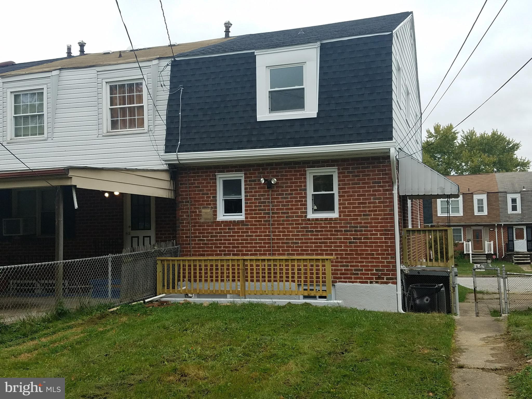 HOLLAND HILL - Residential