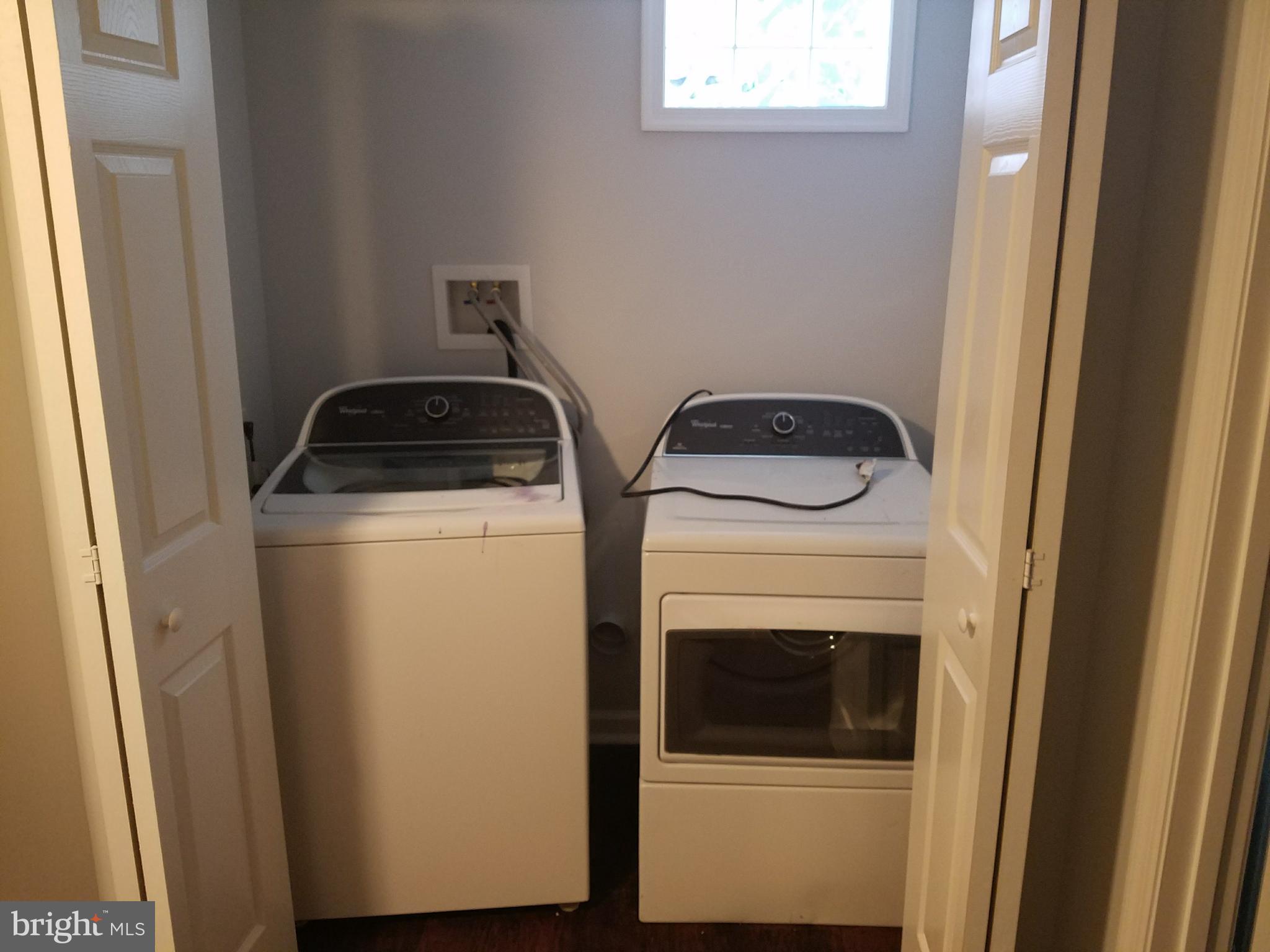 HOLLAND HILL - Residential