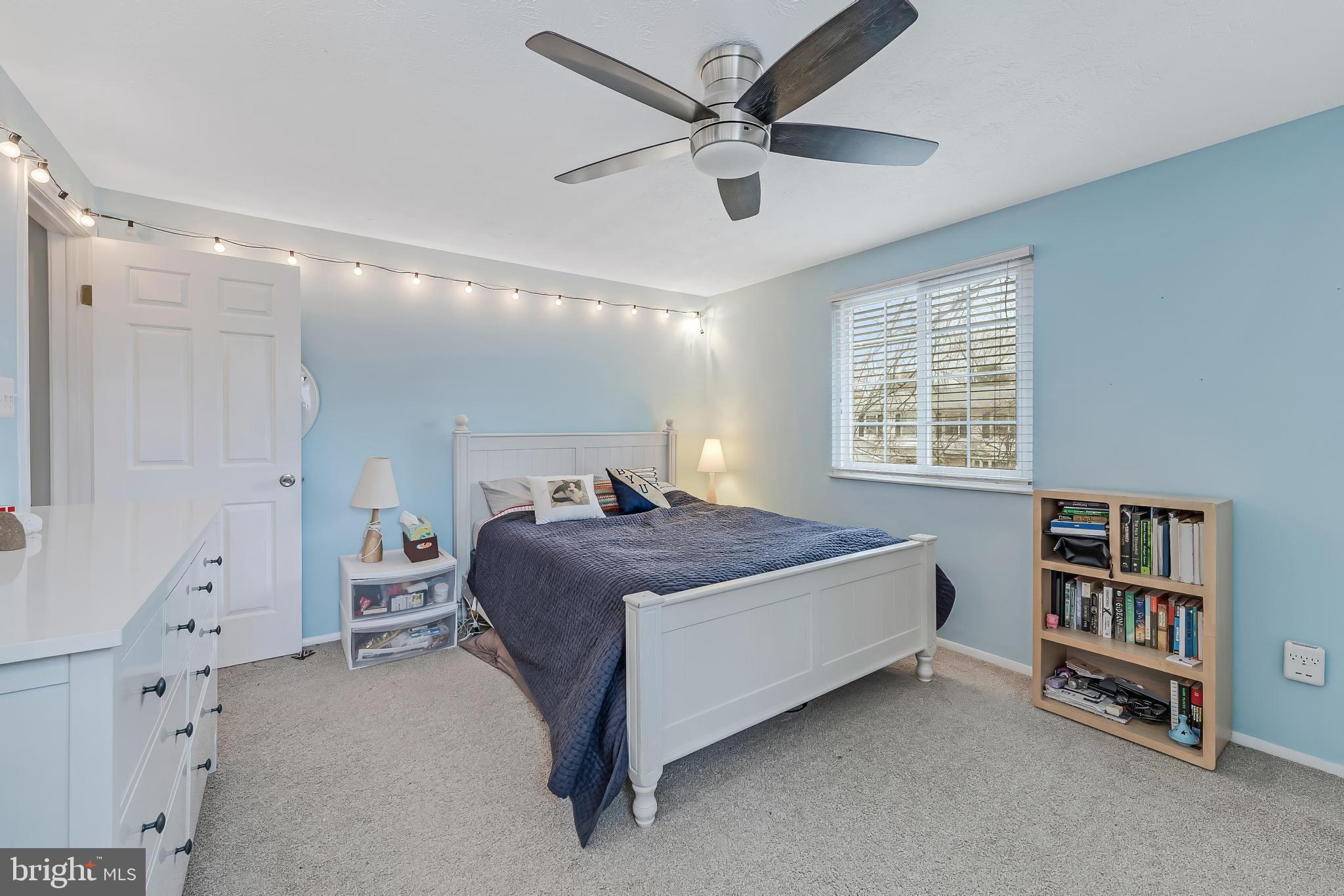 FOX MILL ESTATES - Residential Lease