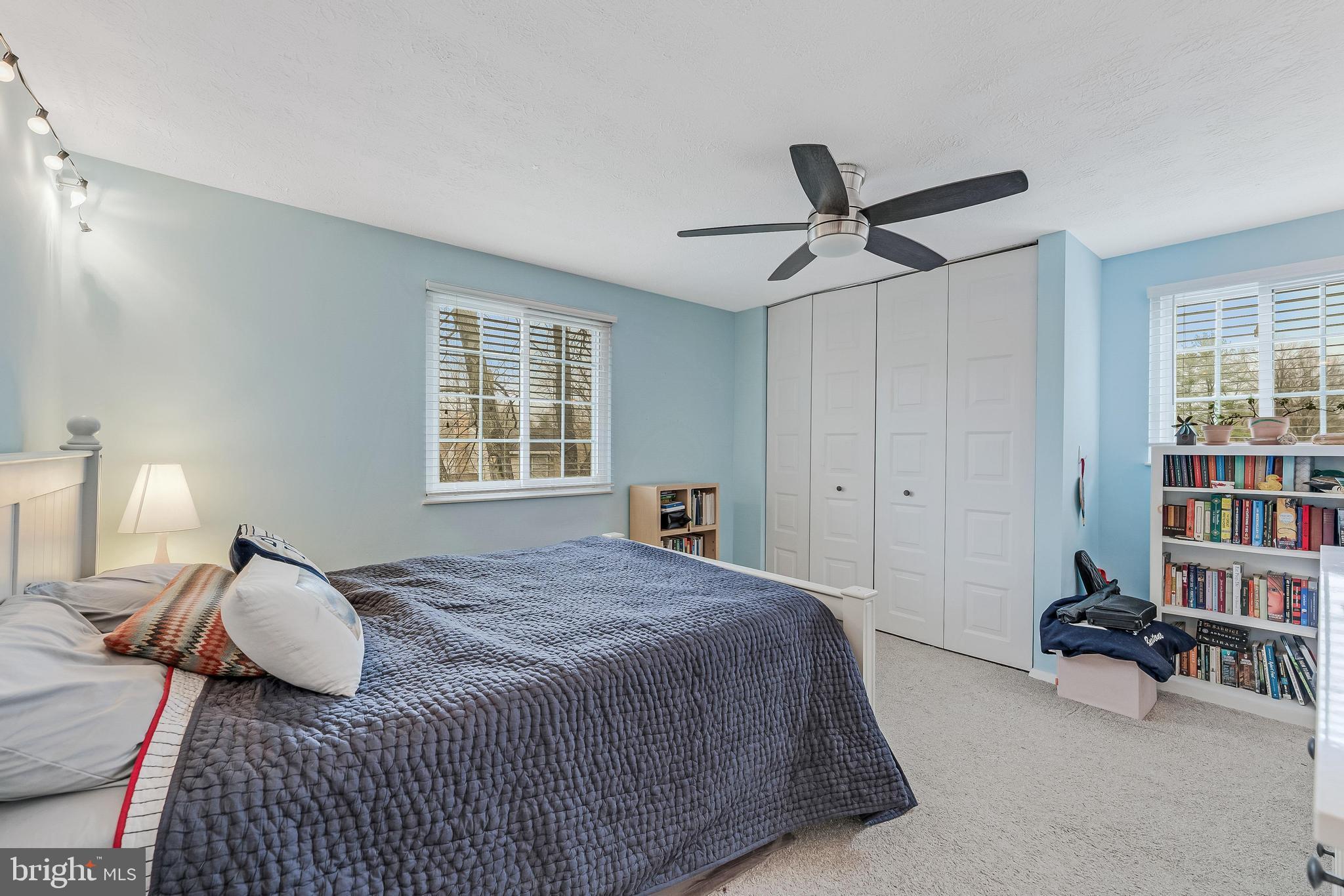 FOX MILL ESTATES - Residential Lease