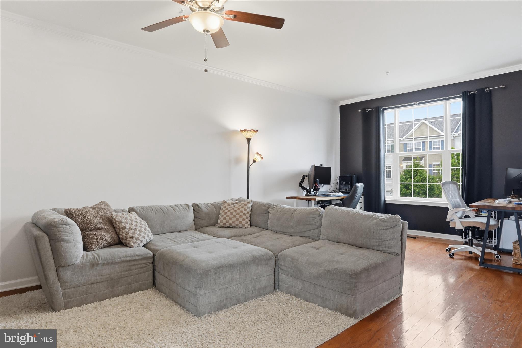 COLLEGIATE ACRES - Residential