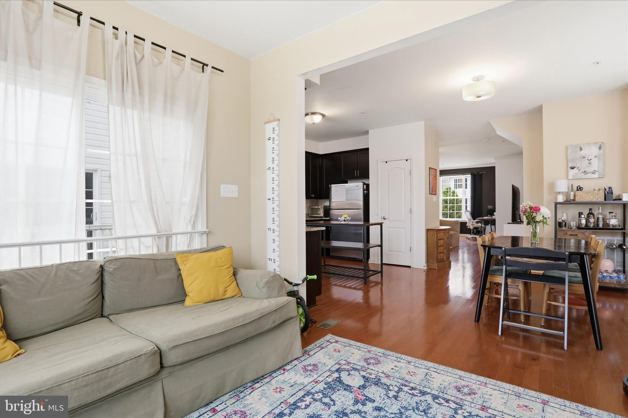 COLLEGIATE ACRES - Residential