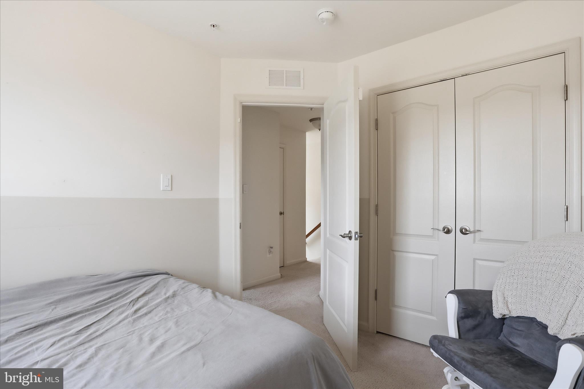 COLLEGIATE ACRES - Residential