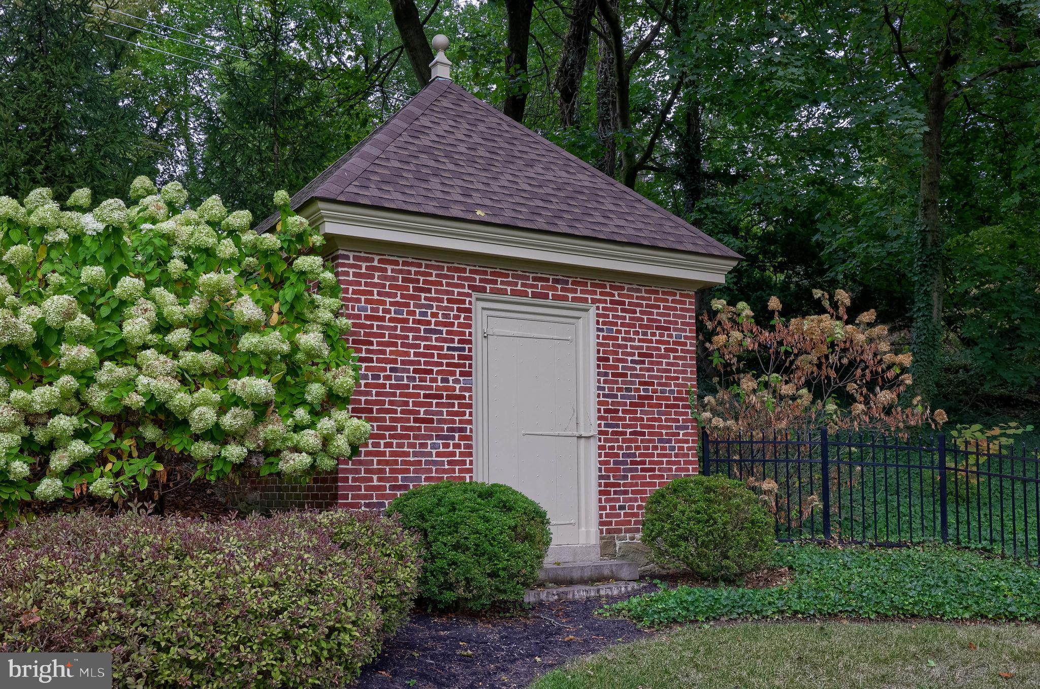 WYNDHAM HILLS - Residential