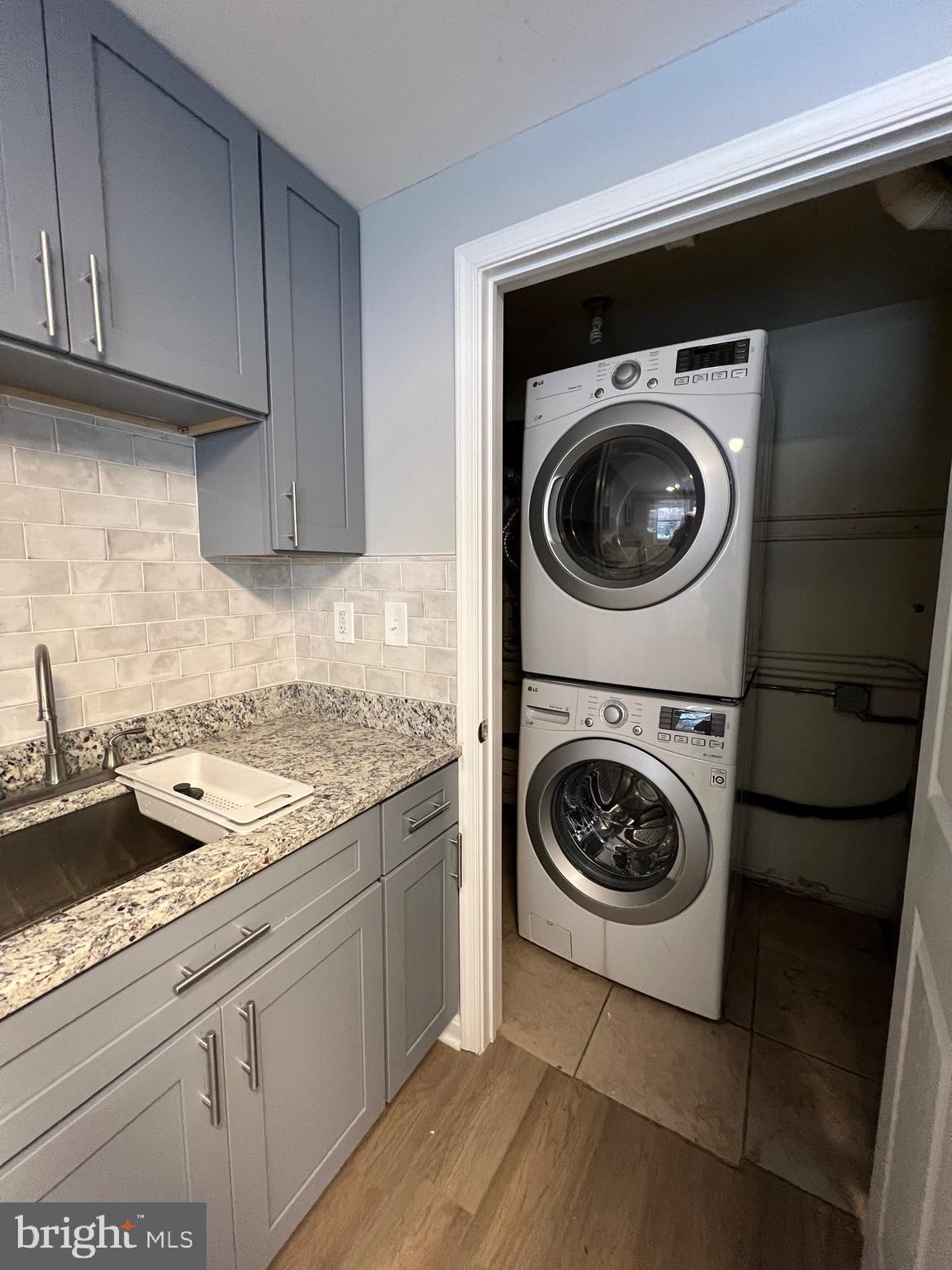 WESTPORT - Residential Lease