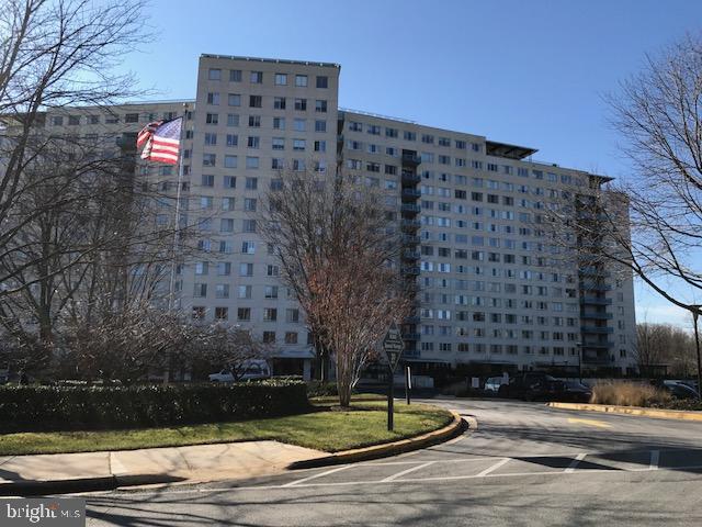 GROSVENOR PARK - Residential Lease