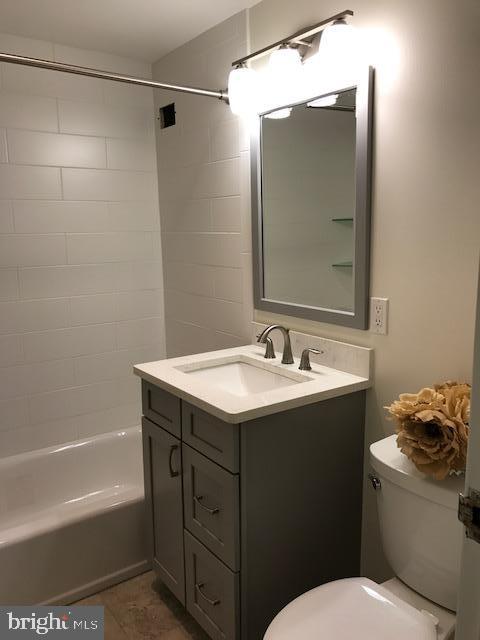 GROSVENOR PARK - Residential Lease