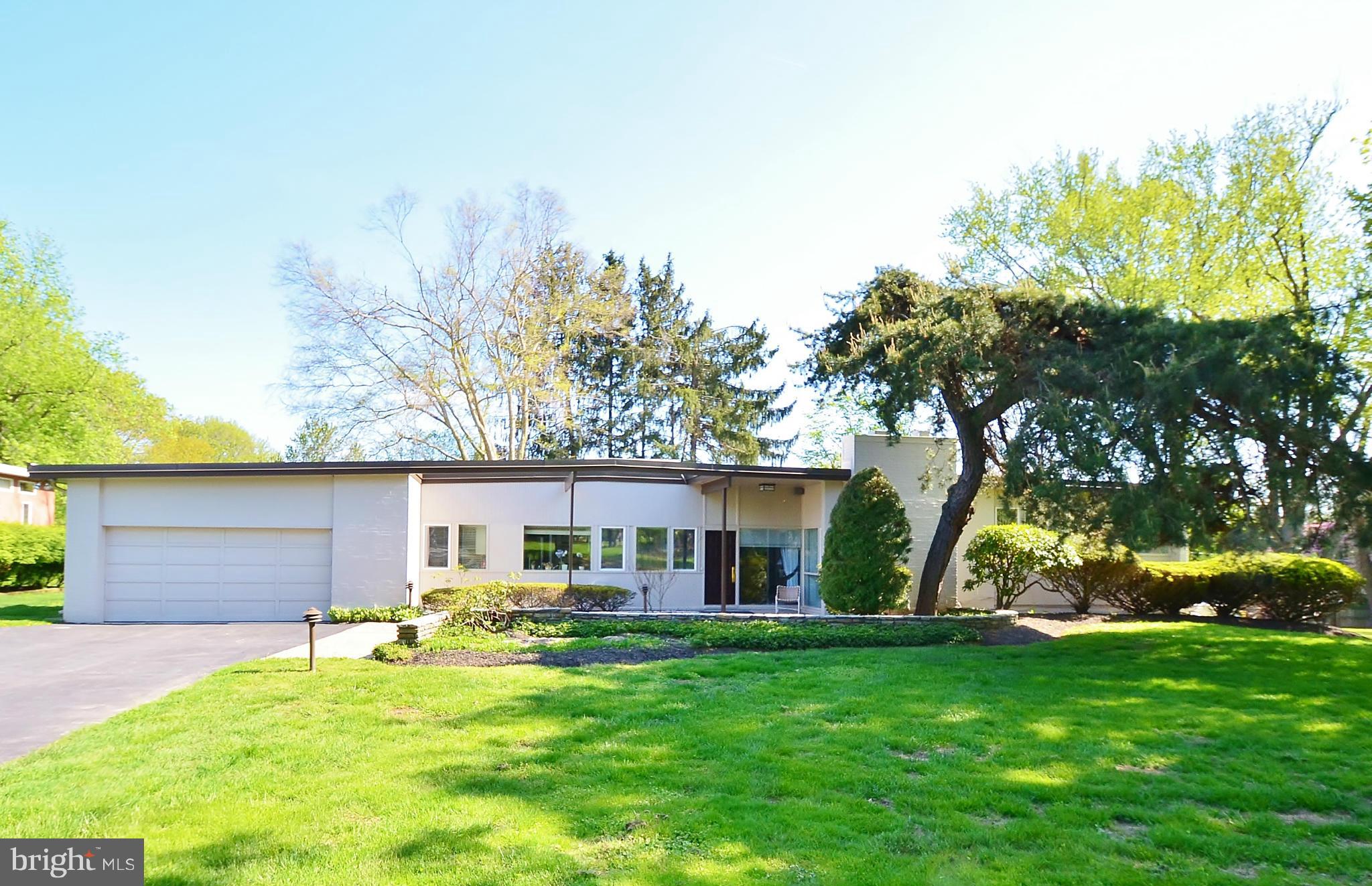 LONGMEADOW WEST - Residential