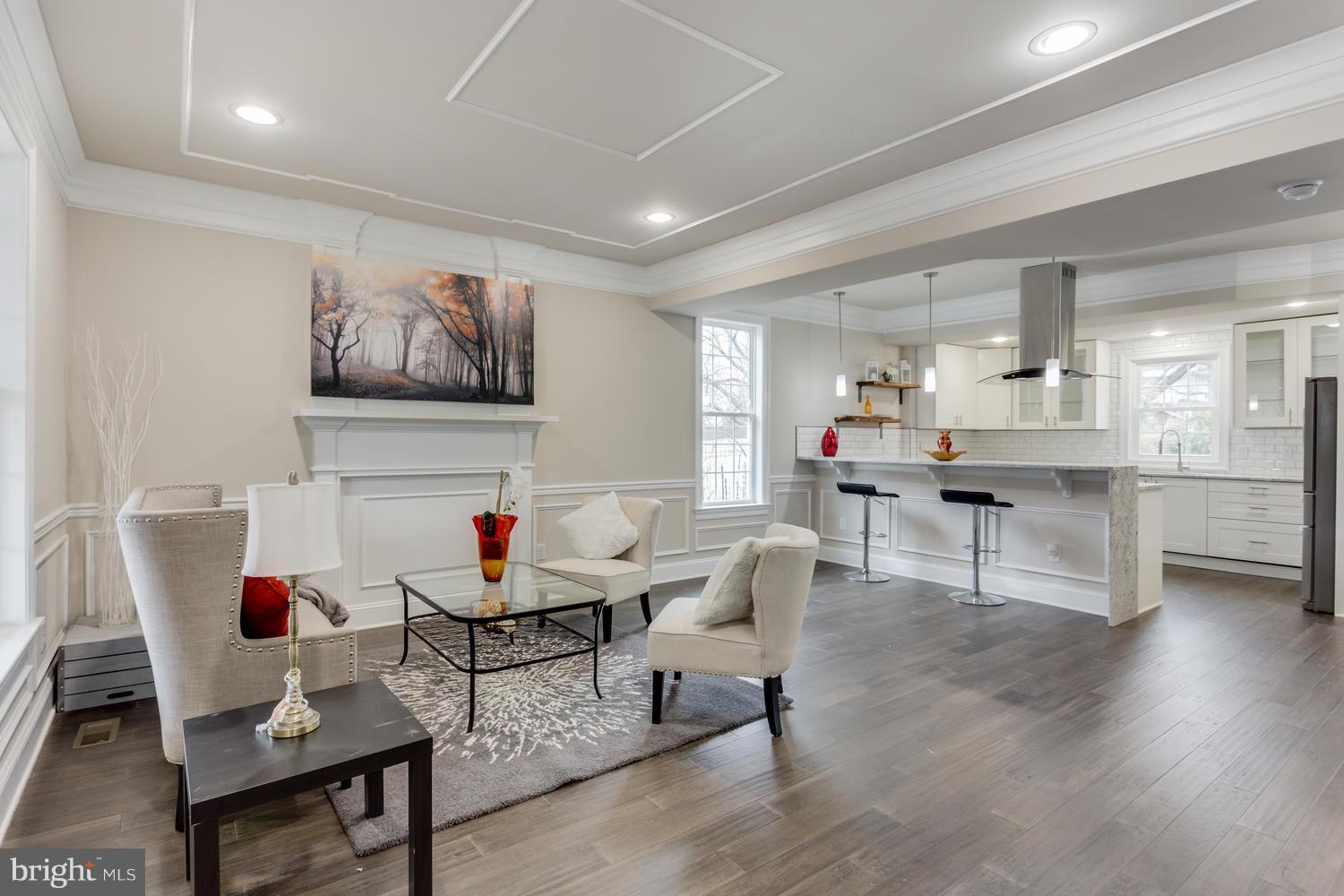 MT RAINIER- ROGERS 1ST A - Residential