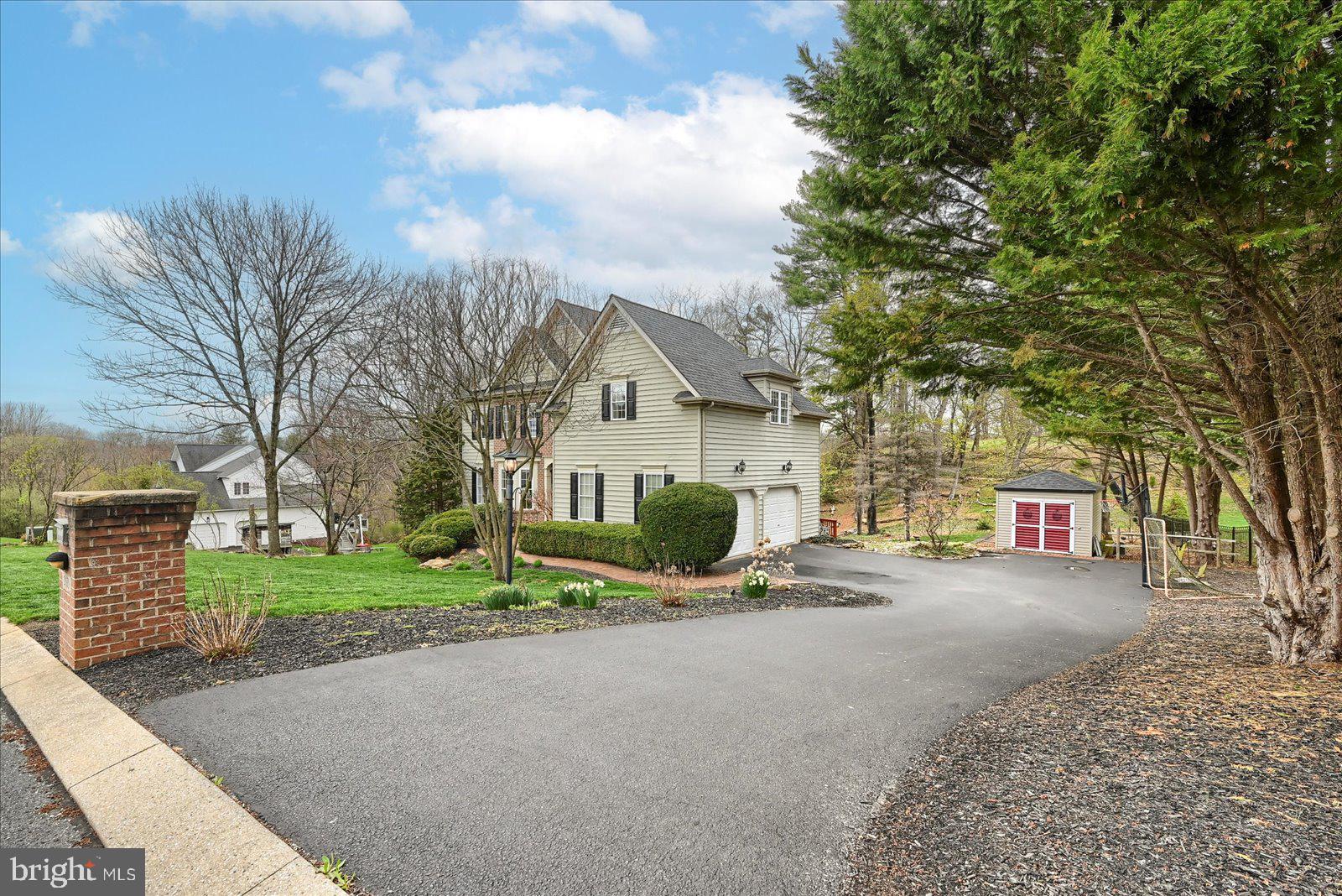 2639 REXWOOD DRIVE
