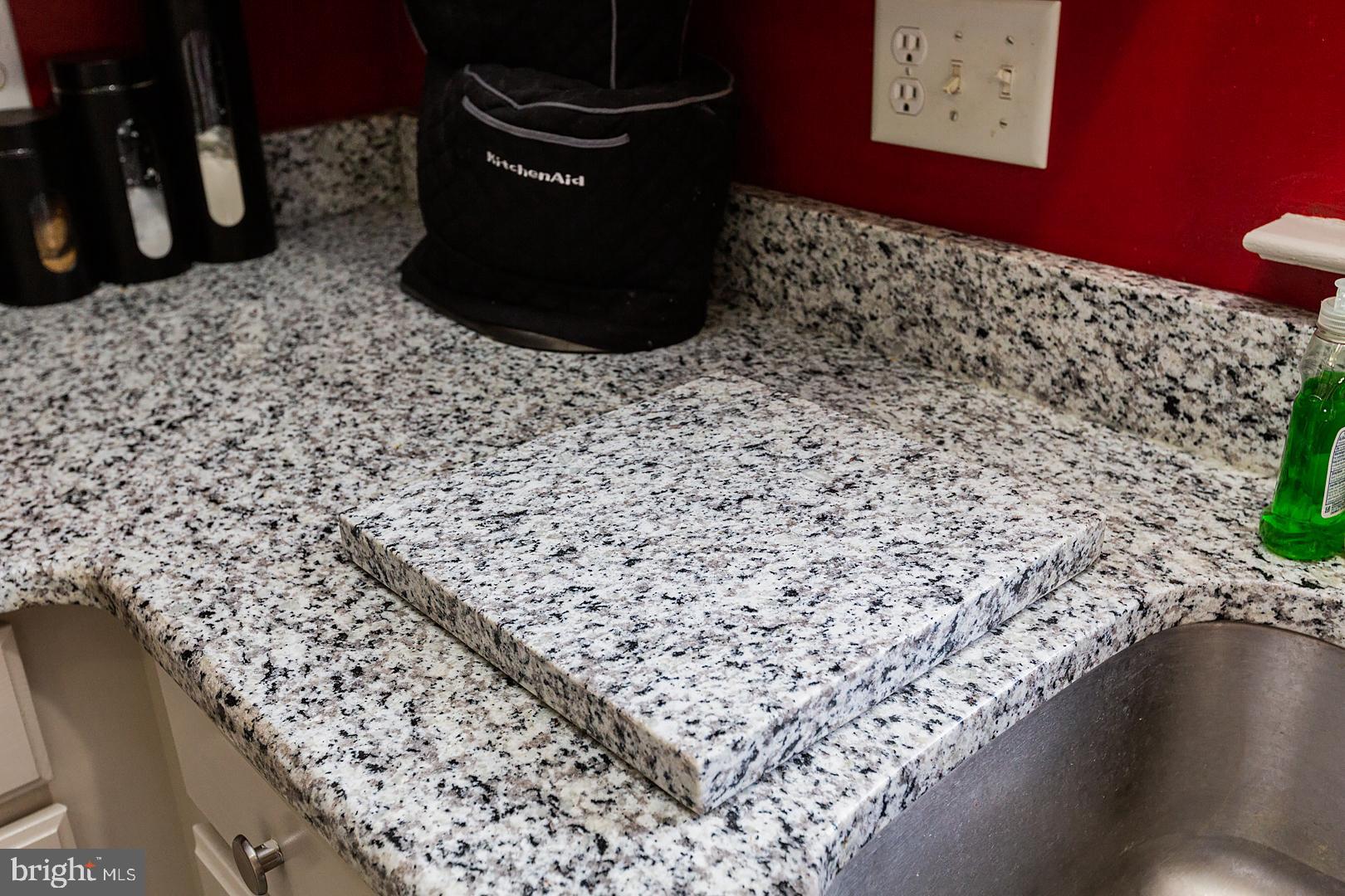 LONGWOOD SQUARE - Residential