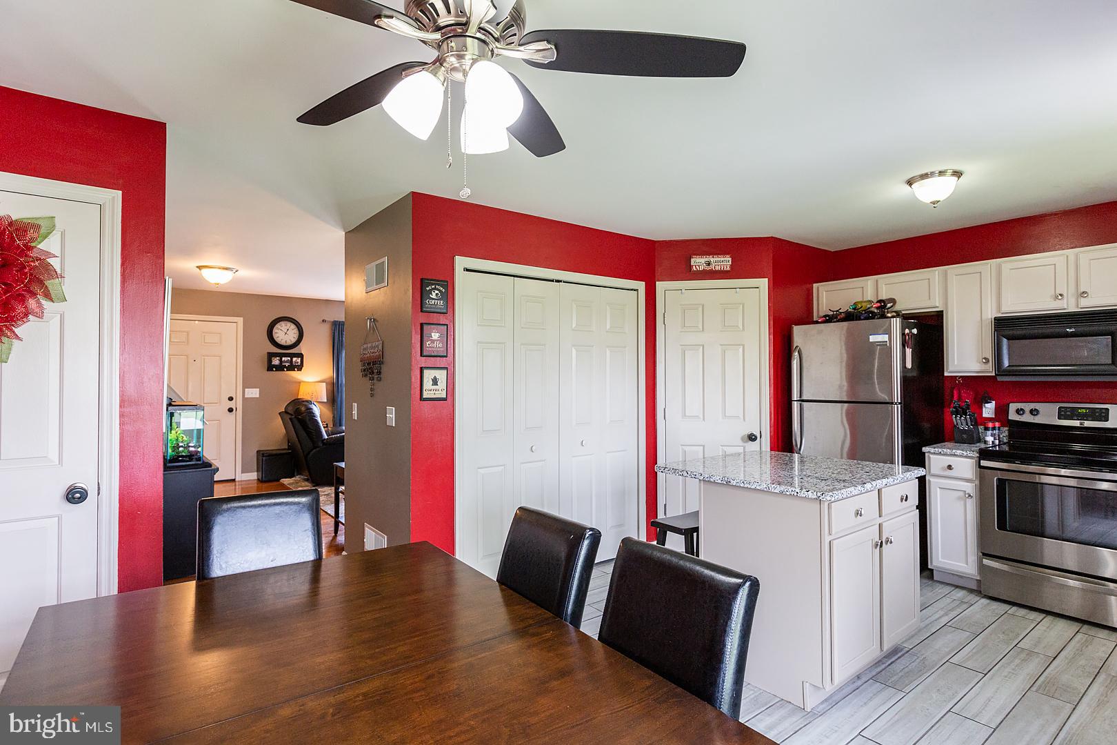 LONGWOOD SQUARE - Residential