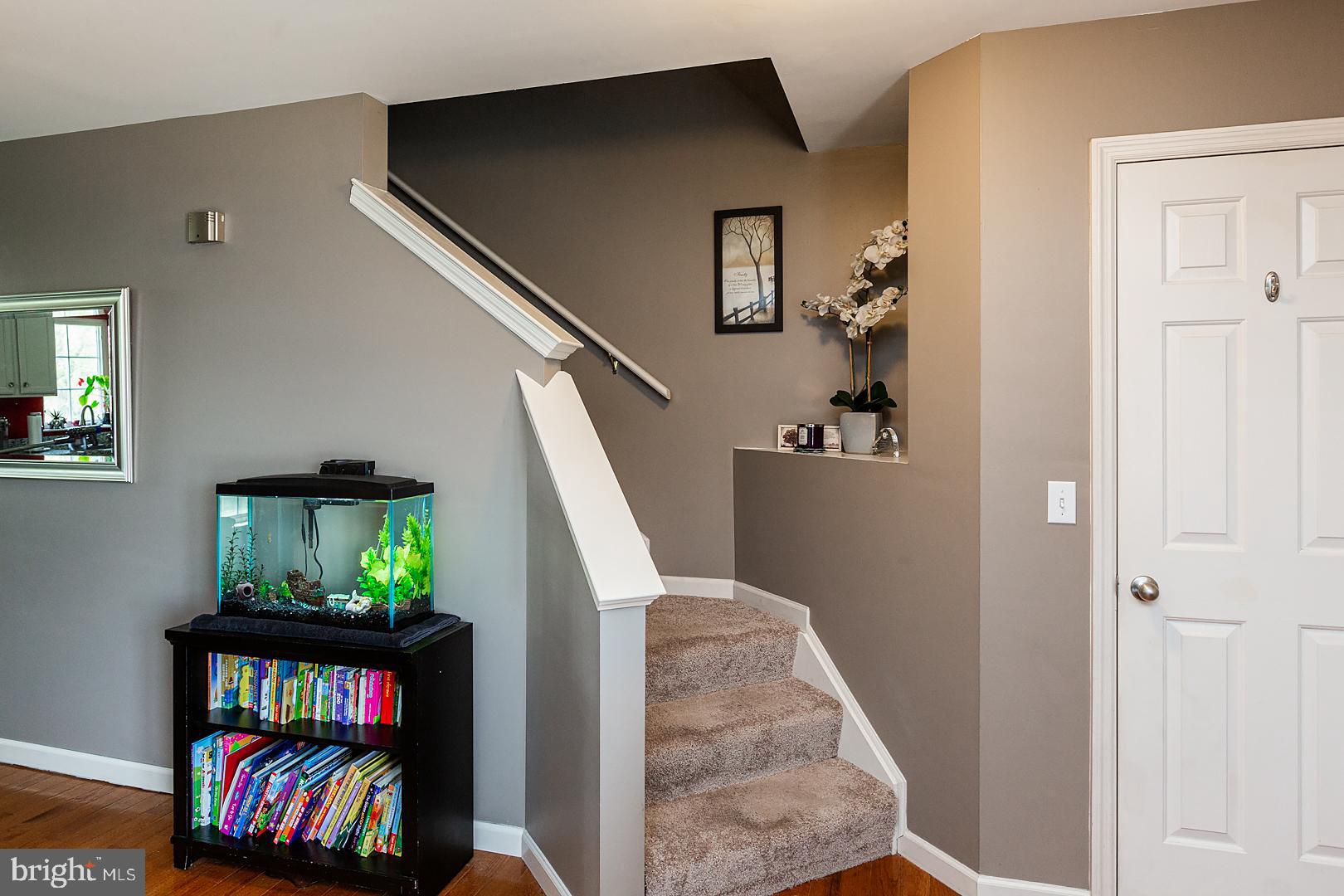 LONGWOOD SQUARE - Residential