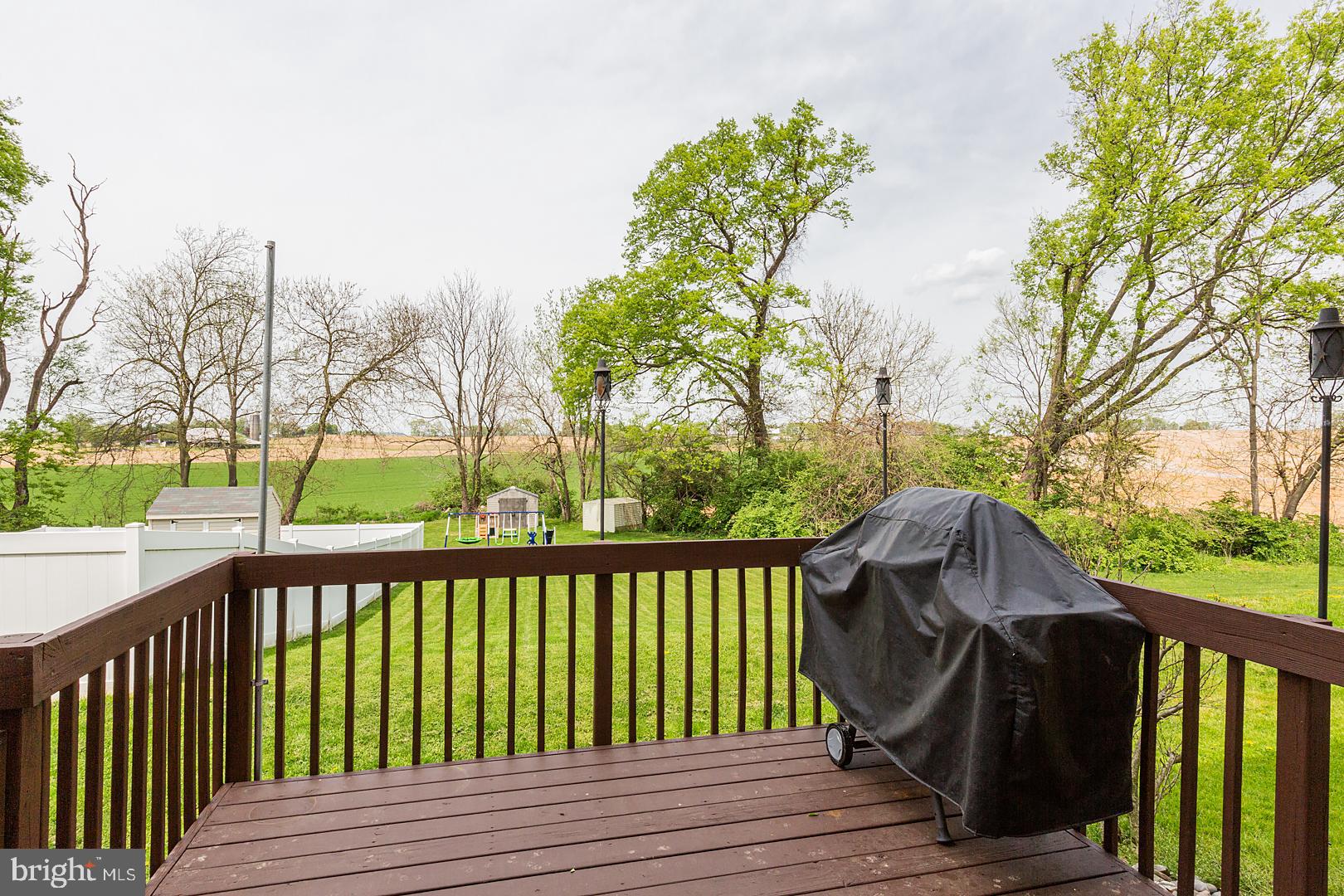 LONGWOOD SQUARE - Residential