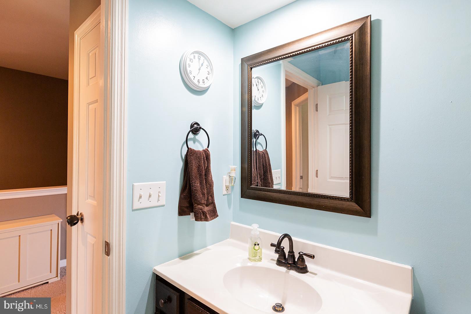 LONGWOOD SQUARE - Residential