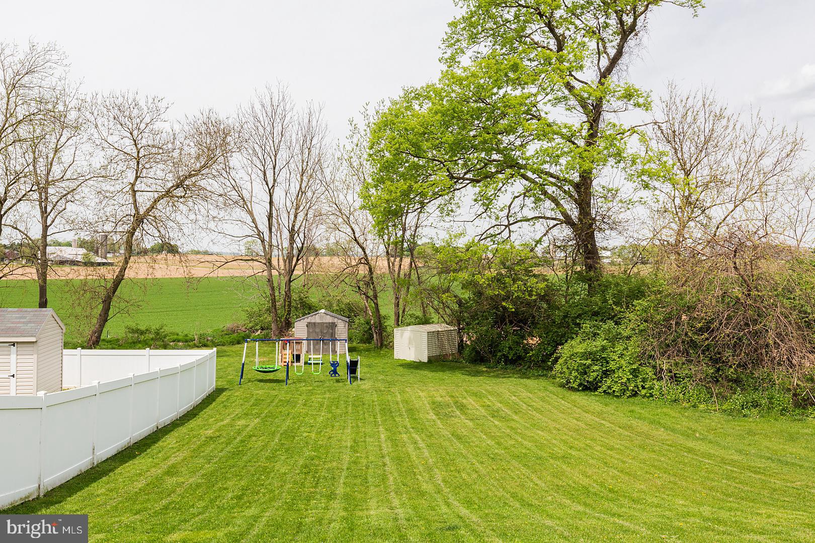 LONGWOOD SQUARE - Residential